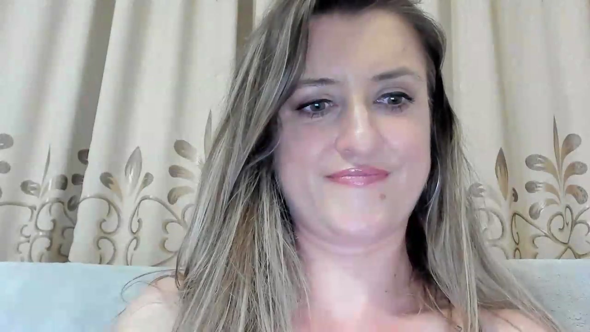 Gallery image thumbnail from BestDream's myfreecams stream on, 06/21/2026, 22:59 image 5 of 20