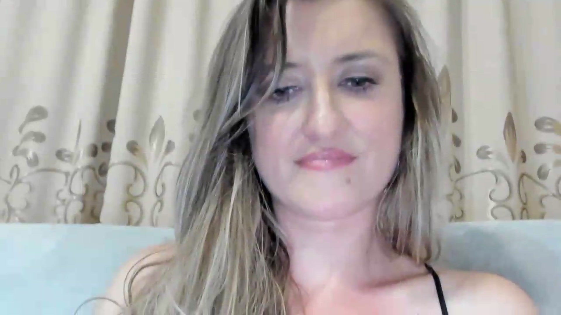 Gallery image thumbnail from BestDream's myfreecams stream on, 06/22/2026, 24:30 image 18 of 20