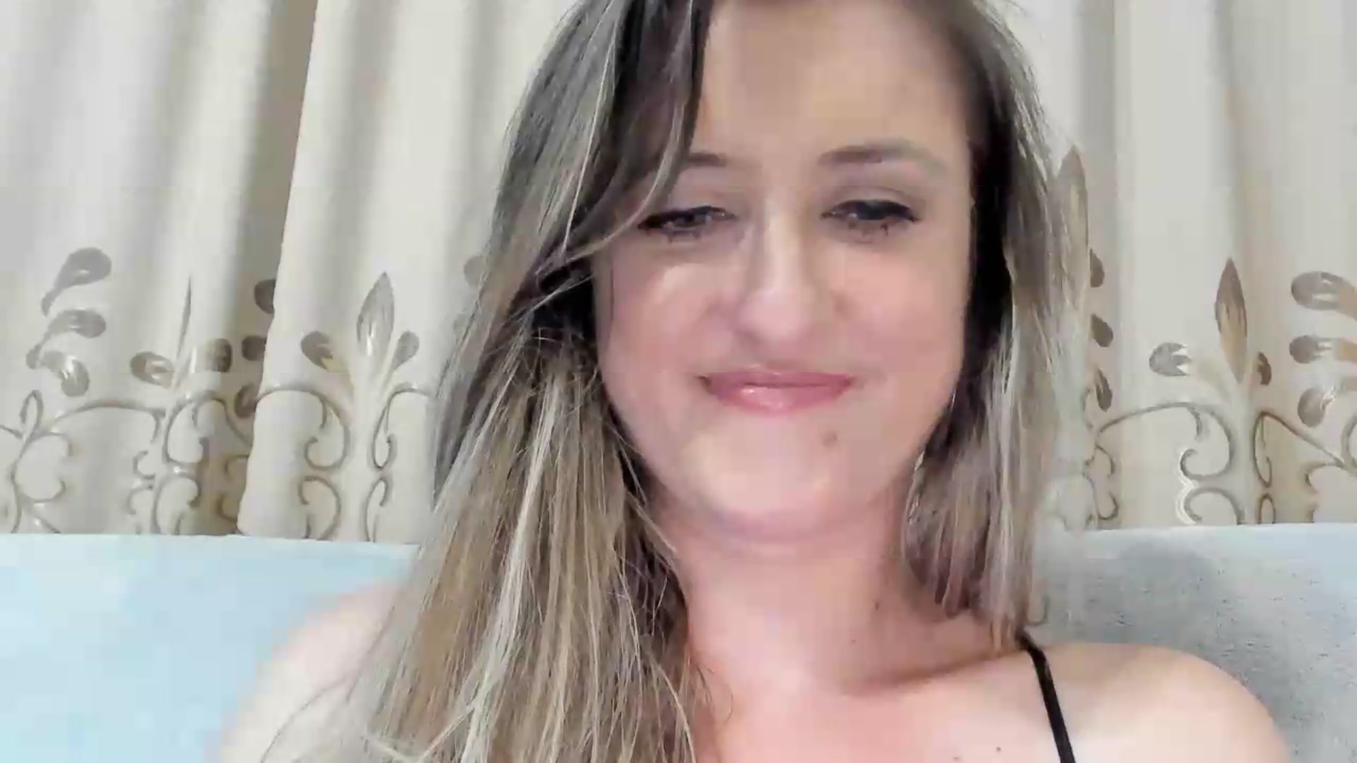 Gallery image thumbnail from BestDream's myfreecams stream on, 06/22/2026, 24:30 image 17 of 20