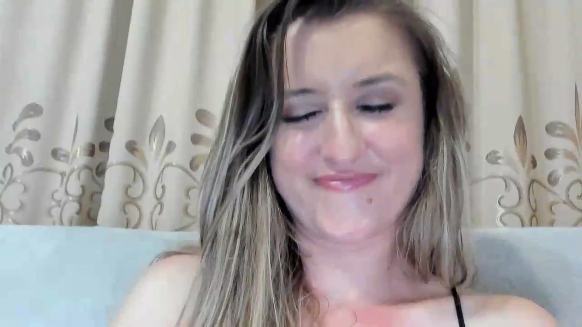 Gallery image thumbnail from BestDream's myfreecams stream on, 06/22/2026, 01:16 image 7 of 20