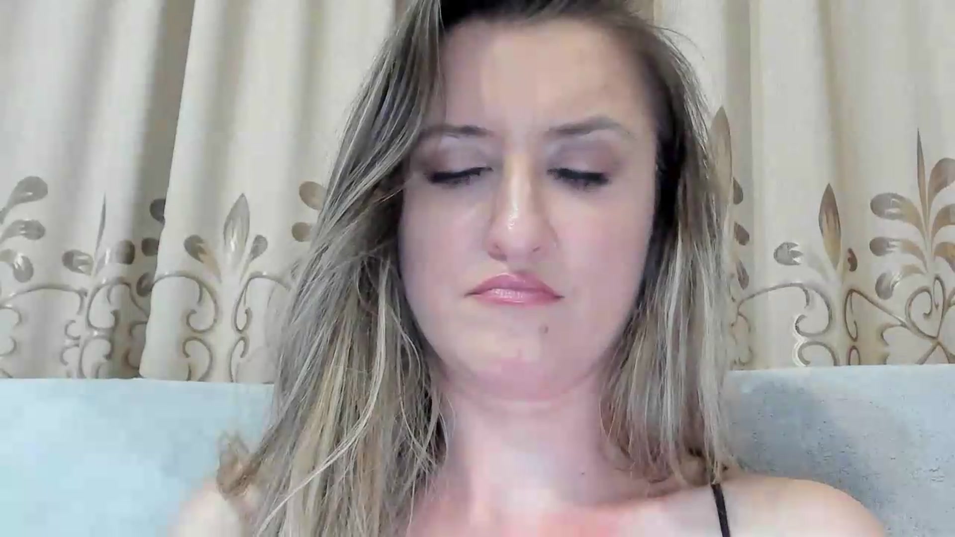 Gallery image thumbnail from BestDream's myfreecams stream on, 06/22/2026, 01:16 image 11 of 20