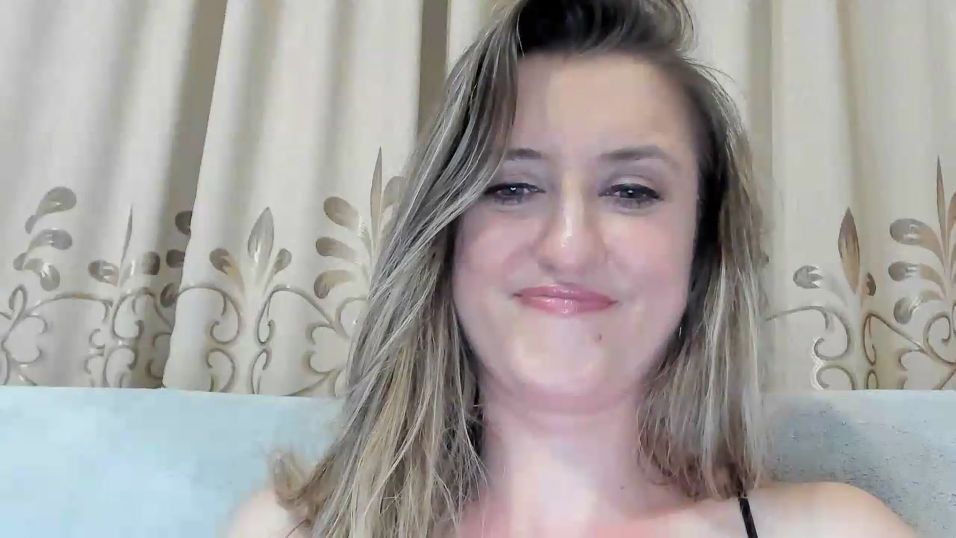 Gallery image thumbnail from BestDream's myfreecams stream on, 06/22/2026, 01:16 image 15 of 20