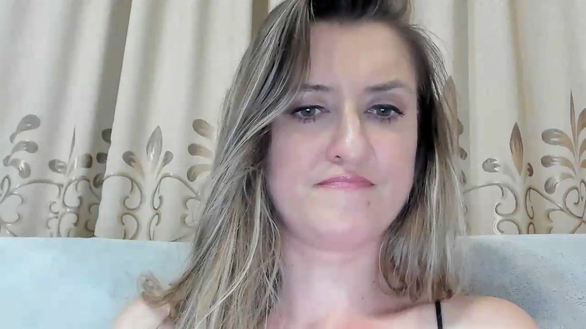 Gallery image thumbnail from BestDream's myfreecams stream on, 06/22/2026, 01:16 image 12 of 20