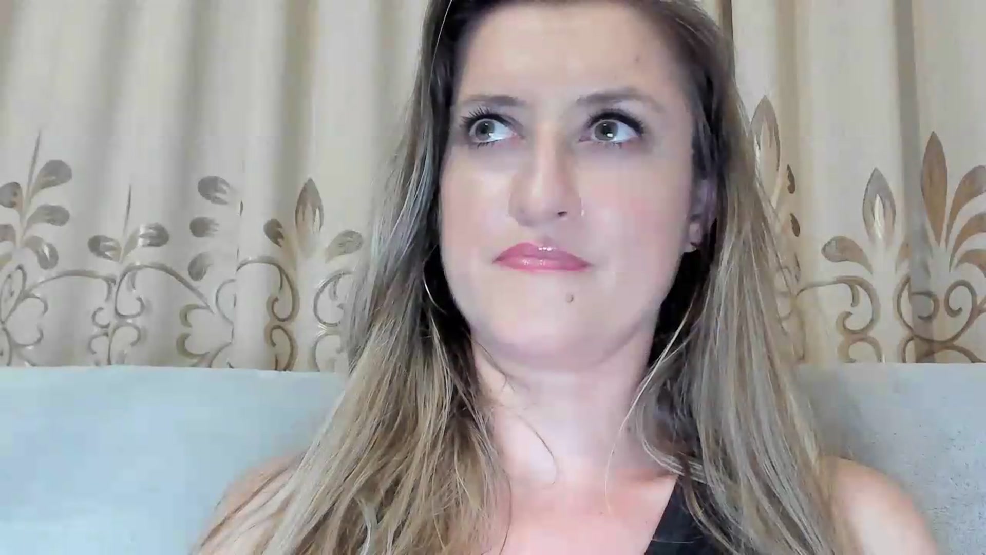 Gallery image thumbnail from BestDream's myfreecams stream on, 06/23/2026, 21:11 image 12 of 20