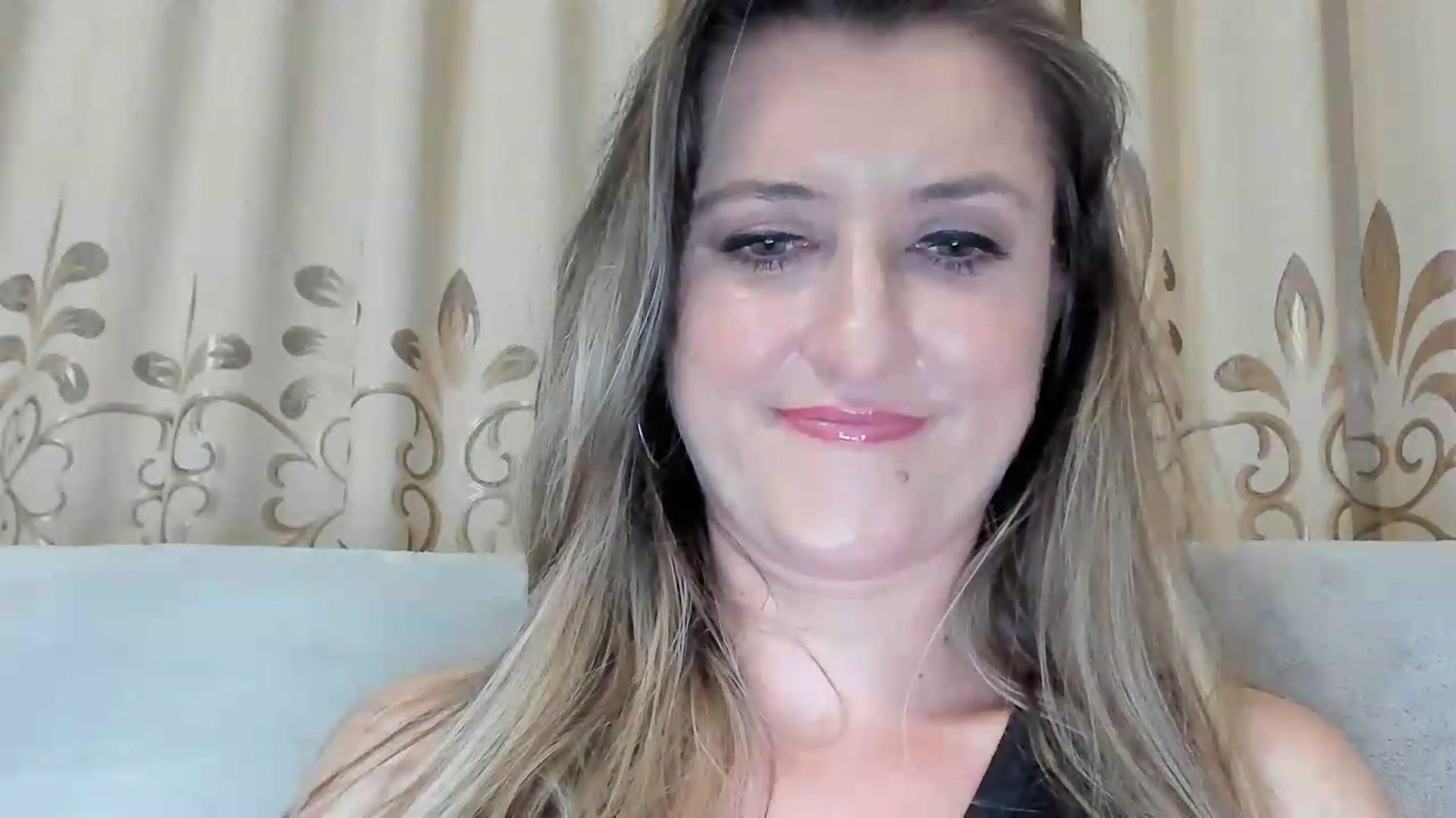 Gallery image thumbnail from BestDream's myfreecams stream on, 06/23/2026, 21:11 image 13 of 20