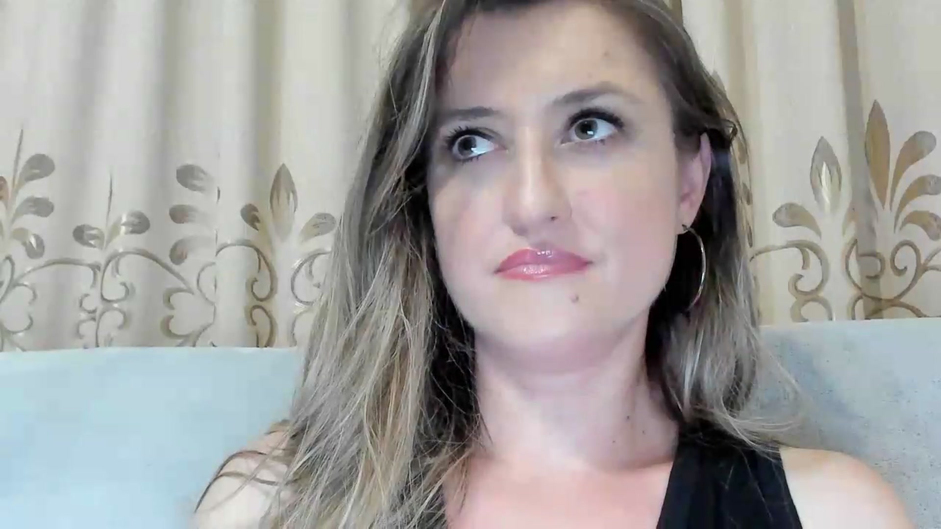 Gallery image thumbnail from BestDream's myfreecams stream on, 06/23/2026, 22:21 image 18 of 20