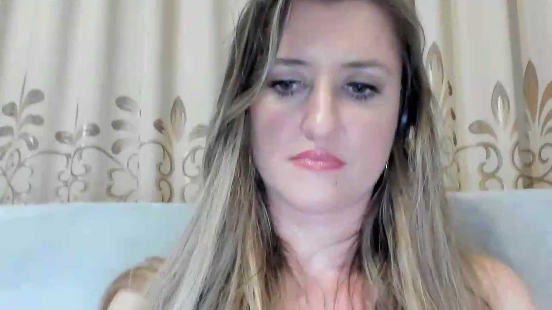 Gallery image thumbnail from BestDream's myfreecams stream on, 06/23/2026, 22:21 image 2 of 20