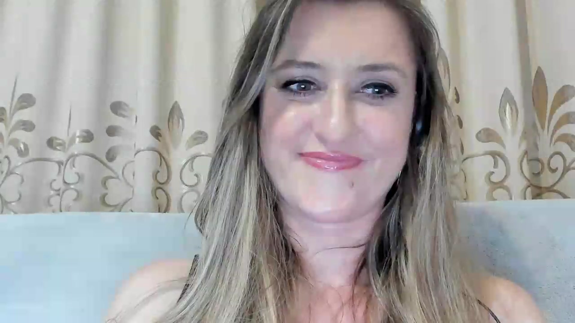 Gallery image thumbnail from BestDream's myfreecams stream on, 06/23/2026, 22:21 image 8 of 20