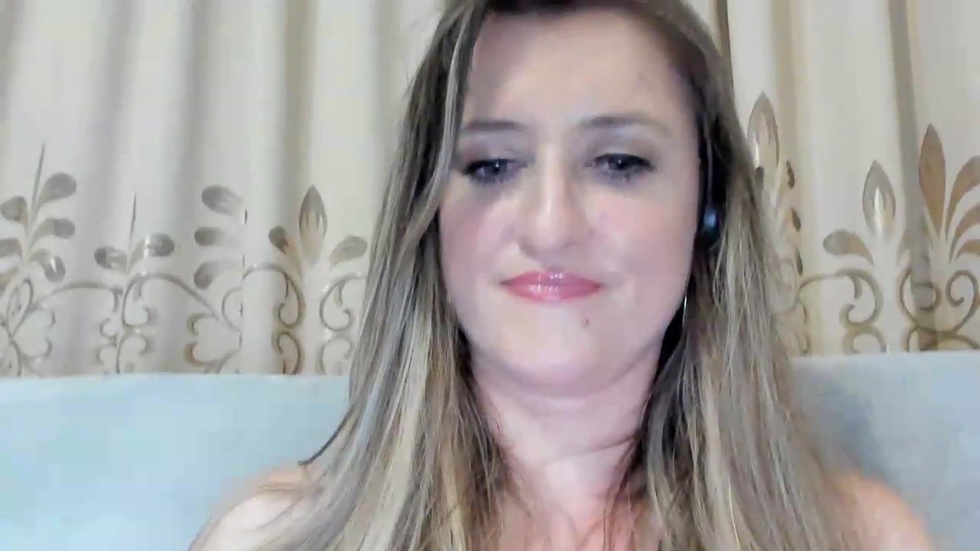 Gallery image thumbnail from BestDream's myfreecams stream on, 06/23/2026, 22:21 image 7 of 20