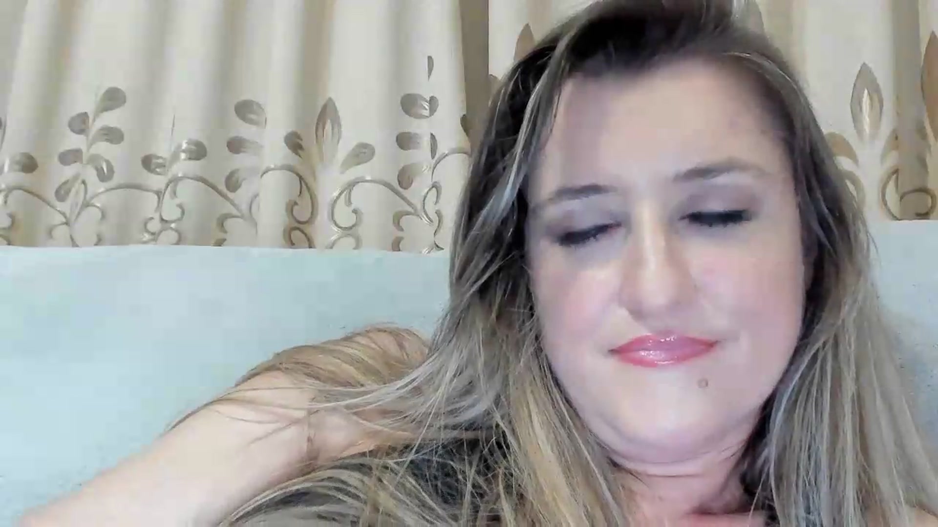 Gallery image thumbnail from BestDream's myfreecams stream on, 06/23/2026, 23:48 image 10 of 20