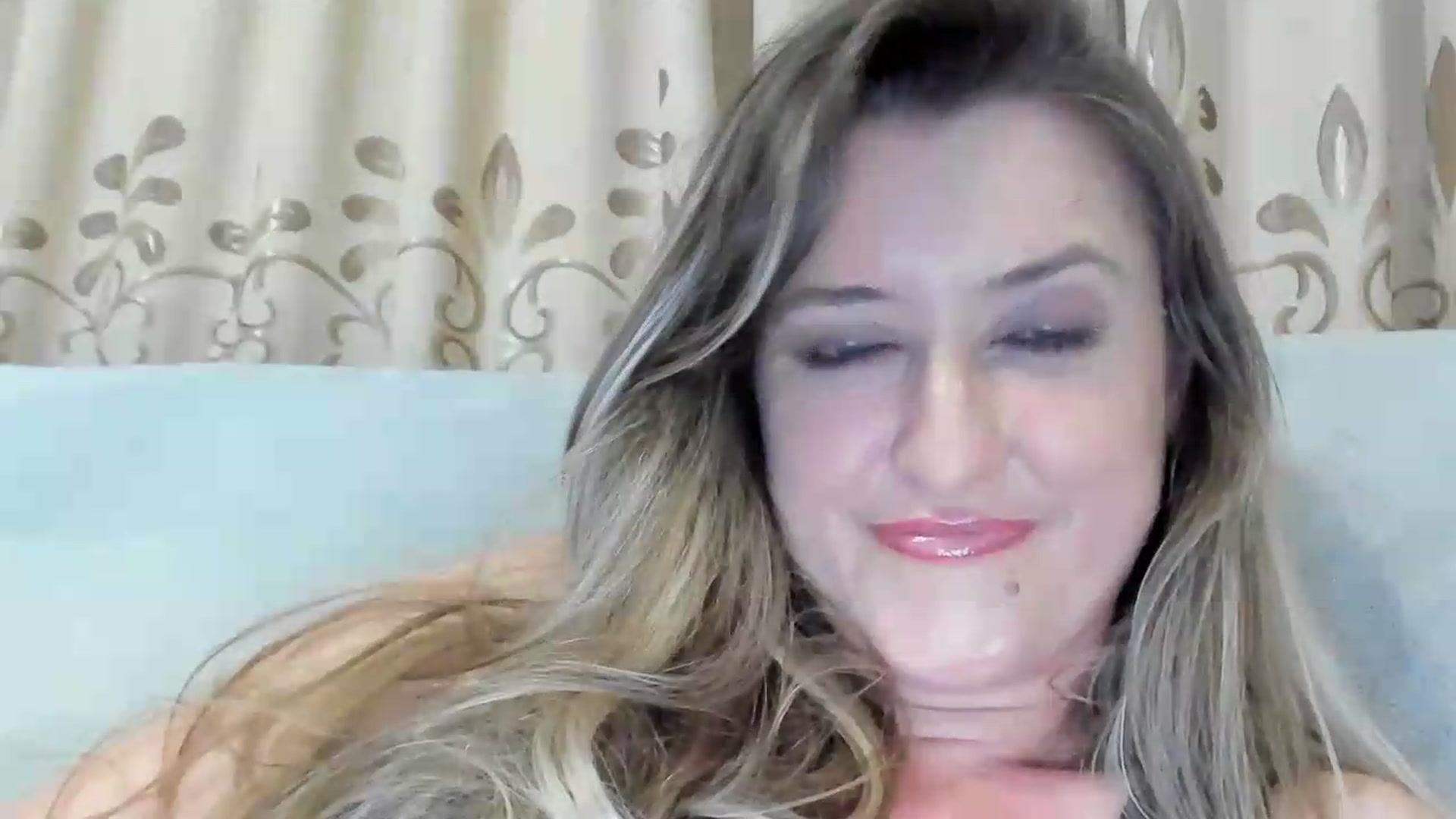 Gallery image thumbnail from BestDream's myfreecams stream on, 06/23/2026, 23:48 image 4 of 20