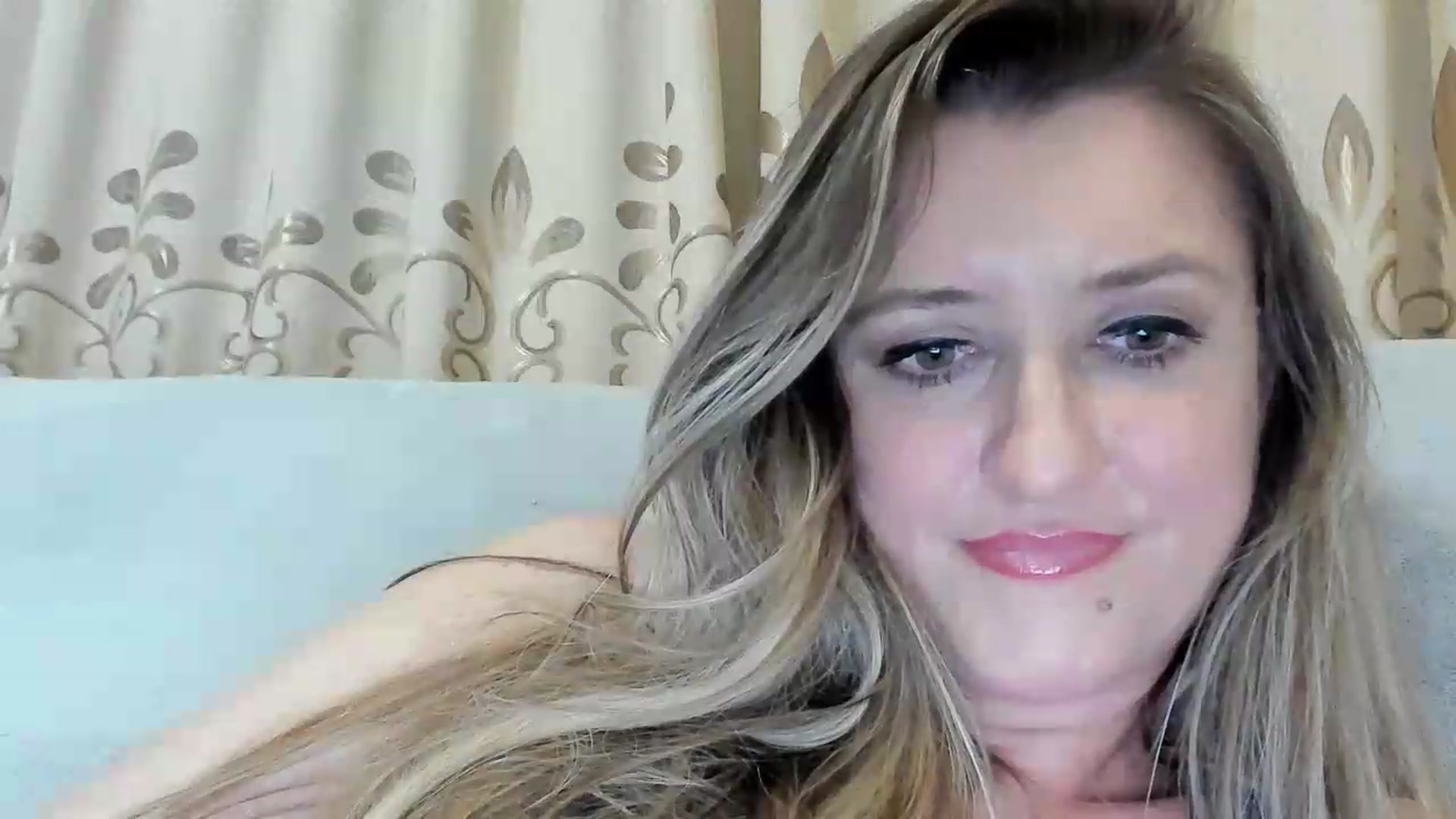 Gallery image thumbnail from BestDream's myfreecams stream on, 06/23/2026, 23:48 image 15 of 20