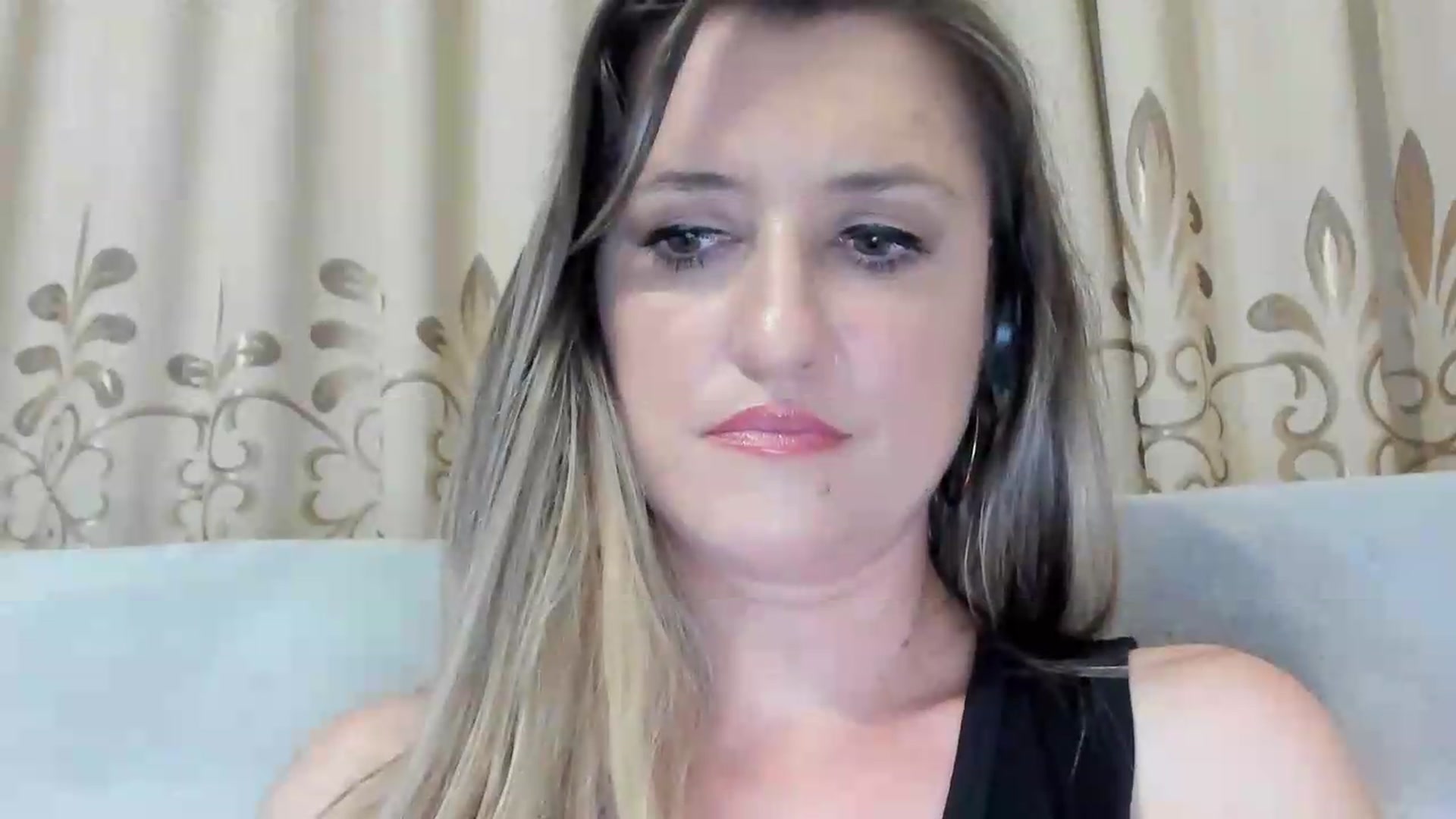 Gallery image thumbnail from BestDream's myfreecams stream on, 06/24/2026, 24:57 image 12 of 20