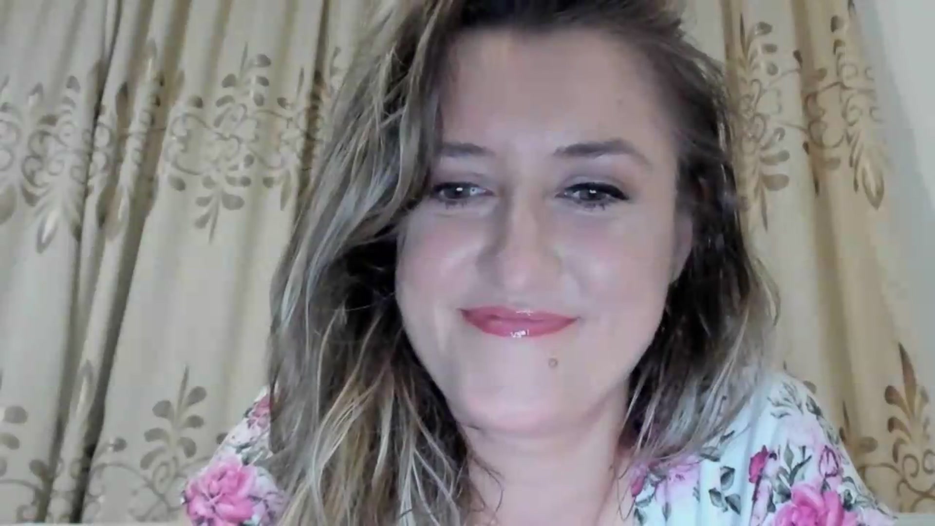 Gallery image thumbnail from BestDream's myfreecams stream on, 06/25/2026, 21:32 image 2 of 20