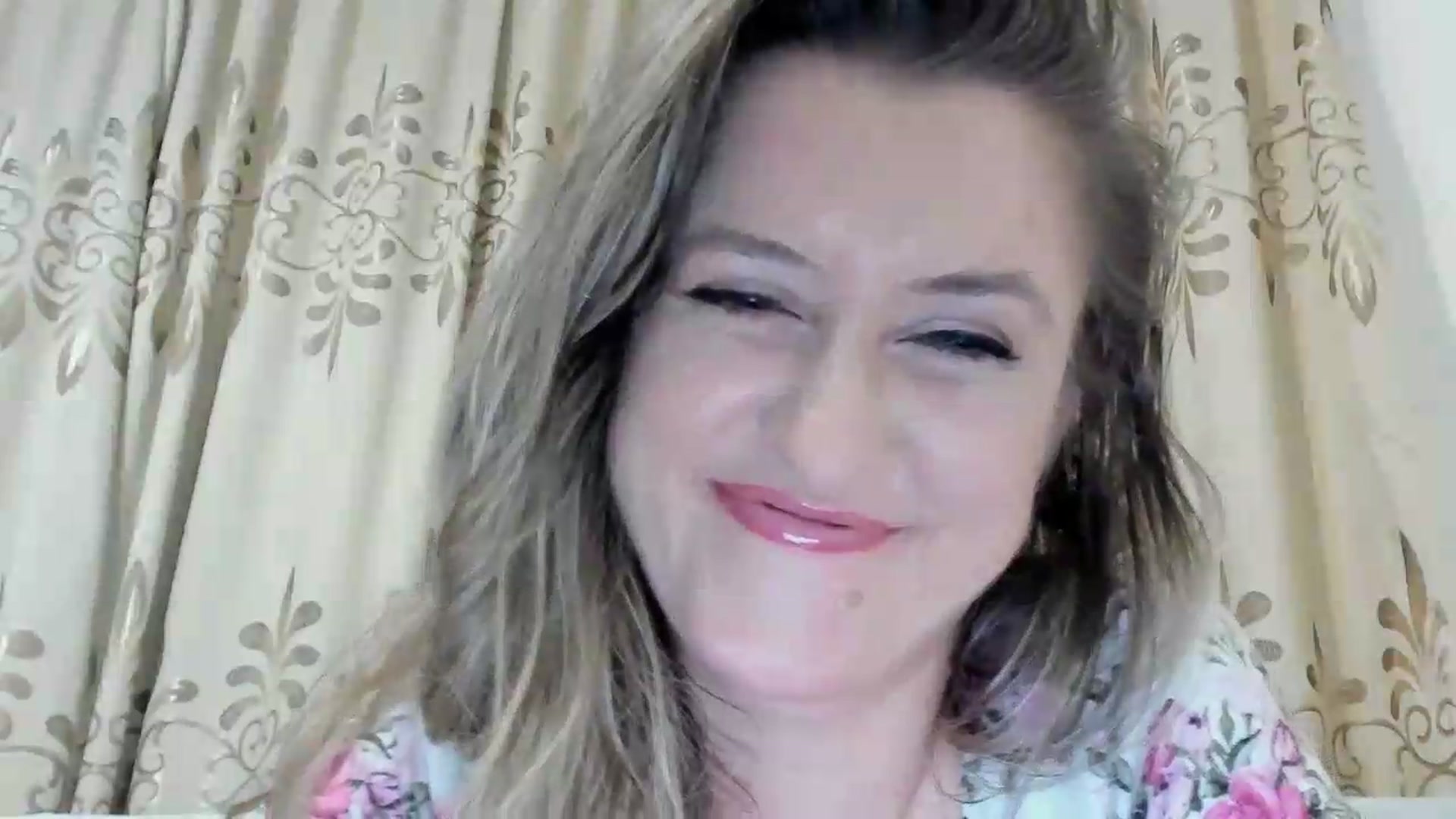 Gallery image thumbnail from BestDream's myfreecams stream on, 06/25/2026, 21:32 image 13 of 20