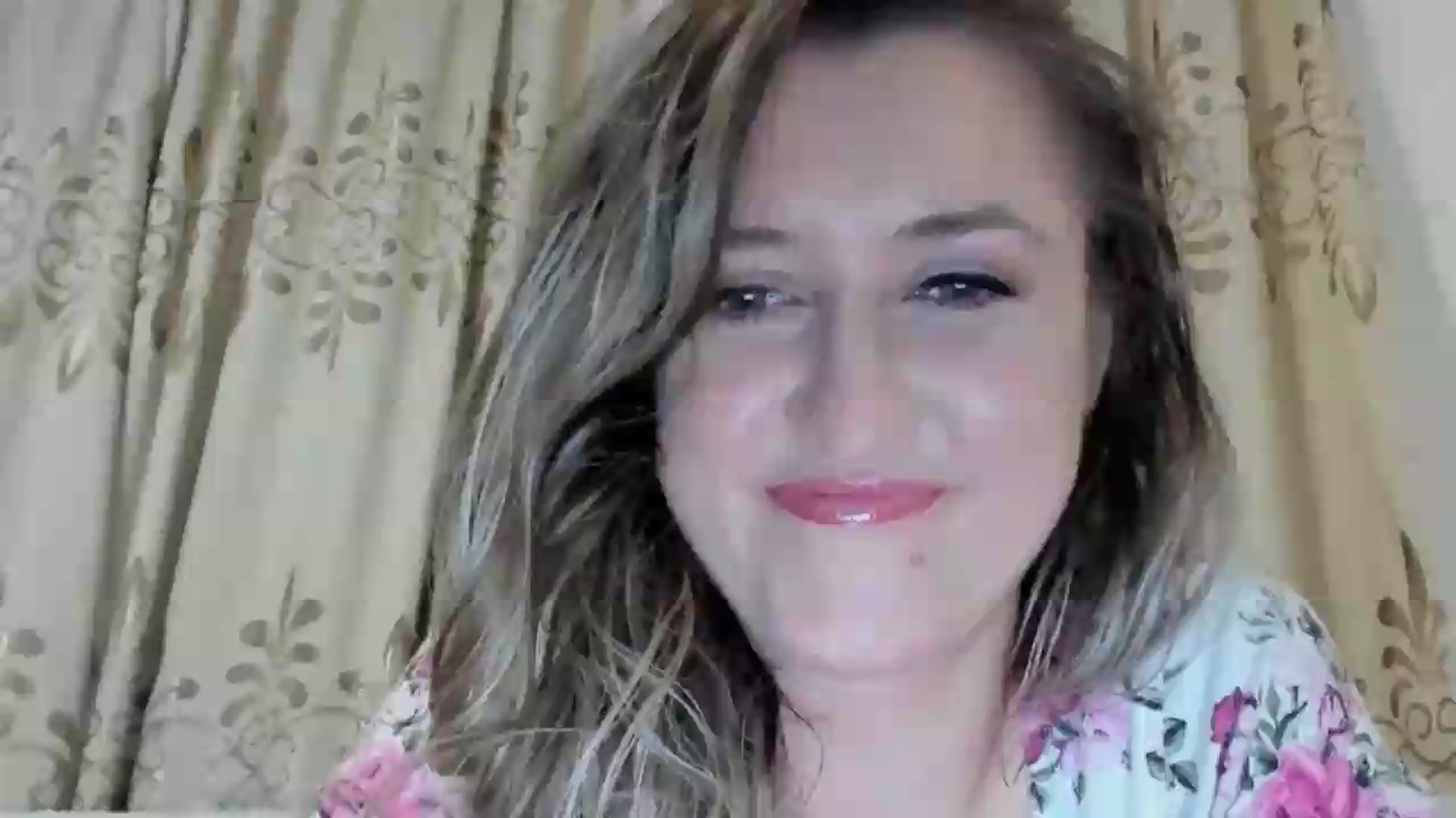 Gallery image thumbnail from BestDream's myfreecams stream on, 06/25/2026, 21:32 image 1 of 20