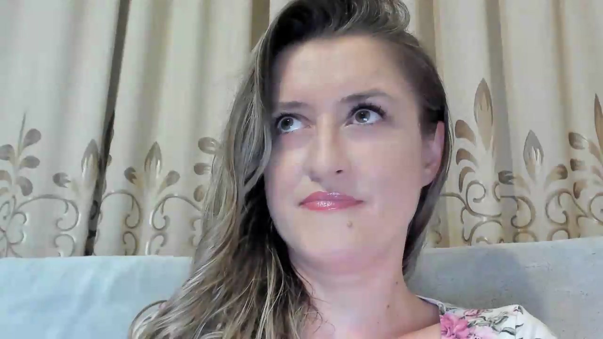 Gallery image thumbnail from BestDream's myfreecams stream on, 06/25/2026, 22:04 image 4 of 20
