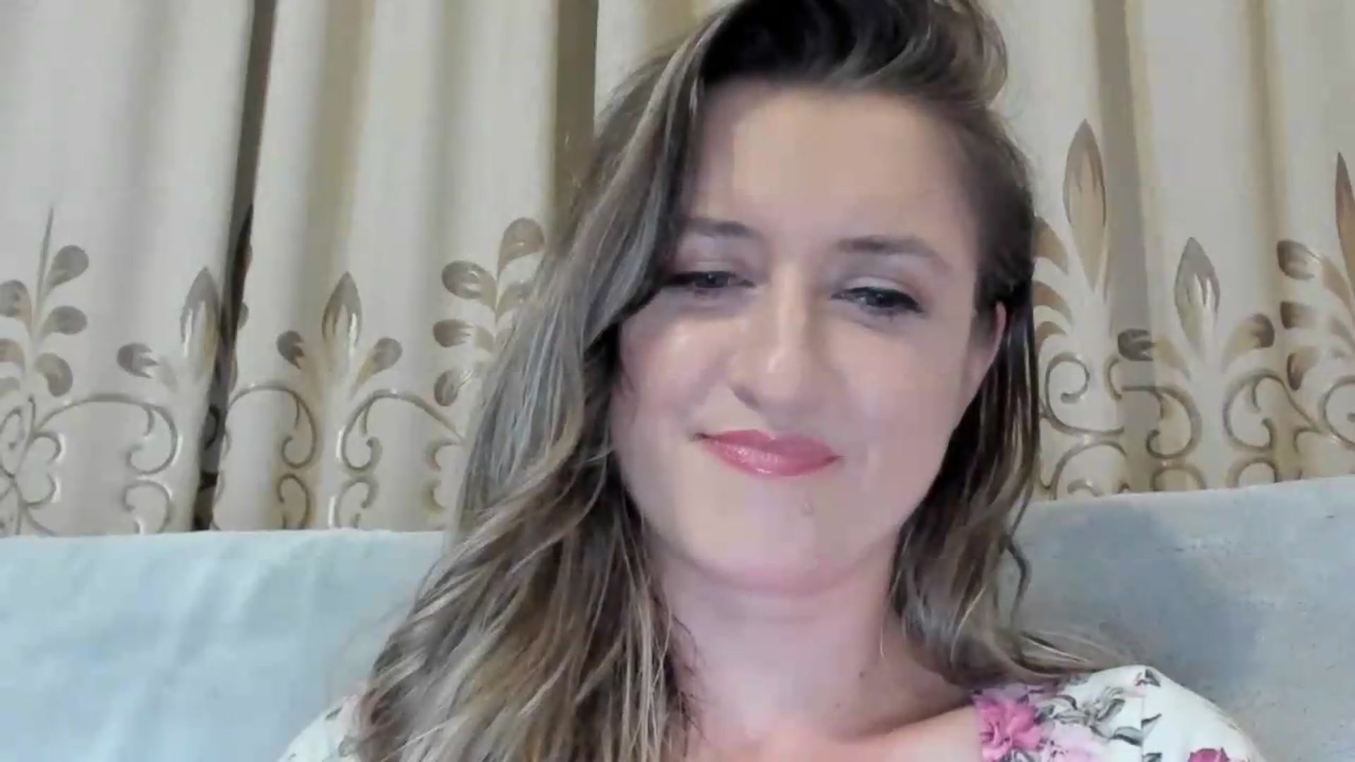 Gallery image thumbnail from BestDream's myfreecams stream on, 06/25/2026, 22:04 image 11 of 20
