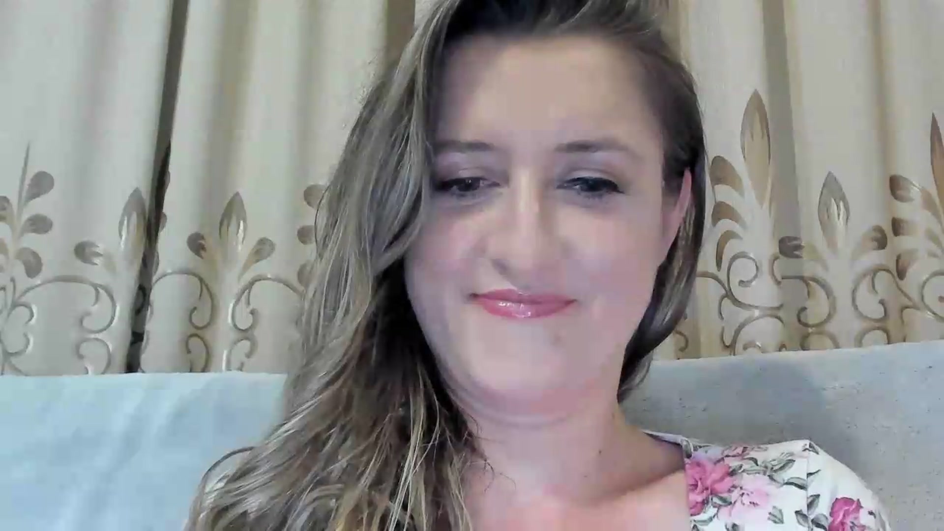 Gallery image thumbnail from BestDream's myfreecams stream on, 06/25/2026, 22:04 image 3 of 20