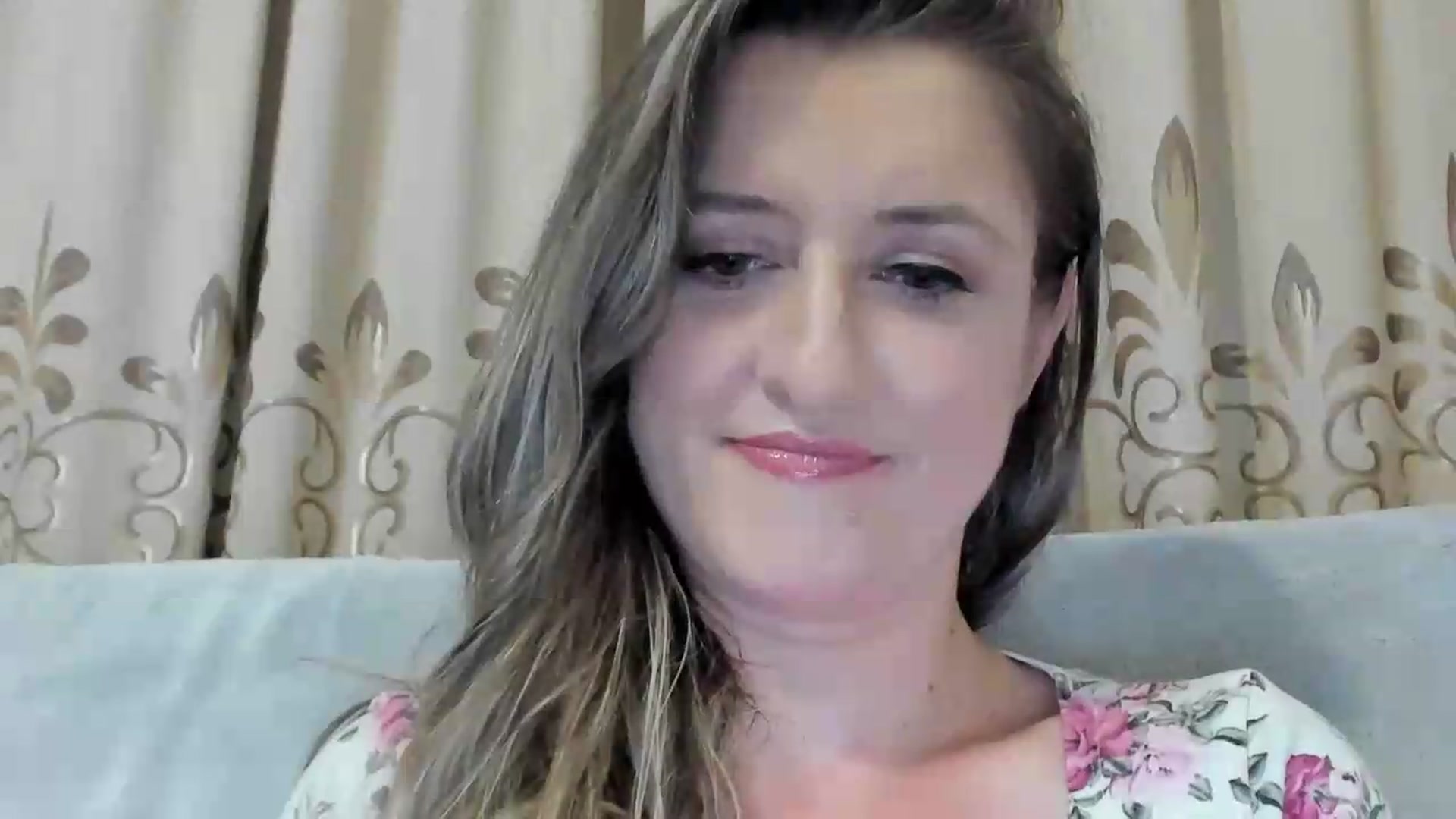 Gallery image thumbnail from BestDream's myfreecams stream on, 06/25/2026, 22:04 image 6 of 20