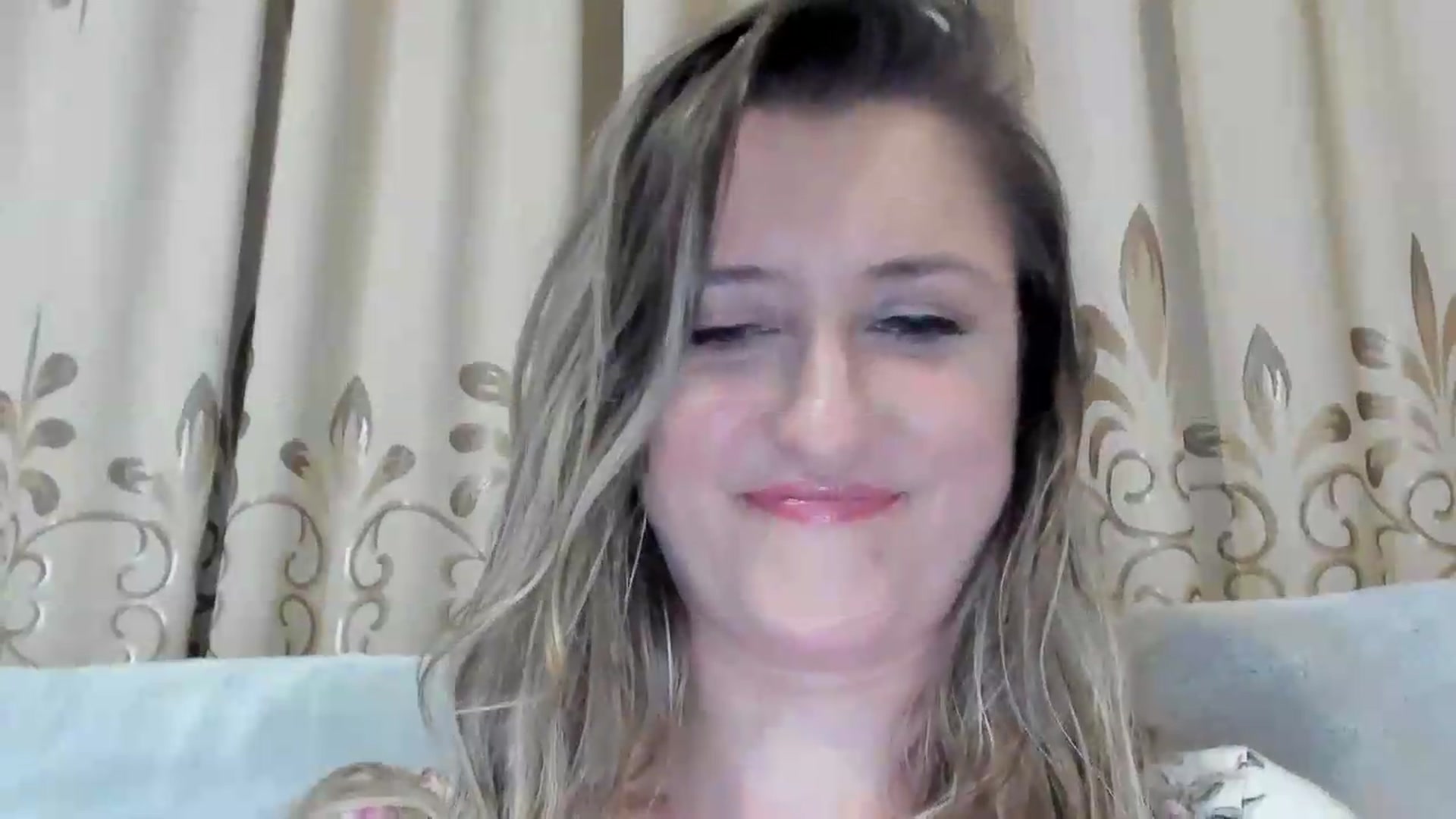 Gallery image thumbnail from BestDream's myfreecams stream on, 06/25/2026, 23:44 image 12 of 20