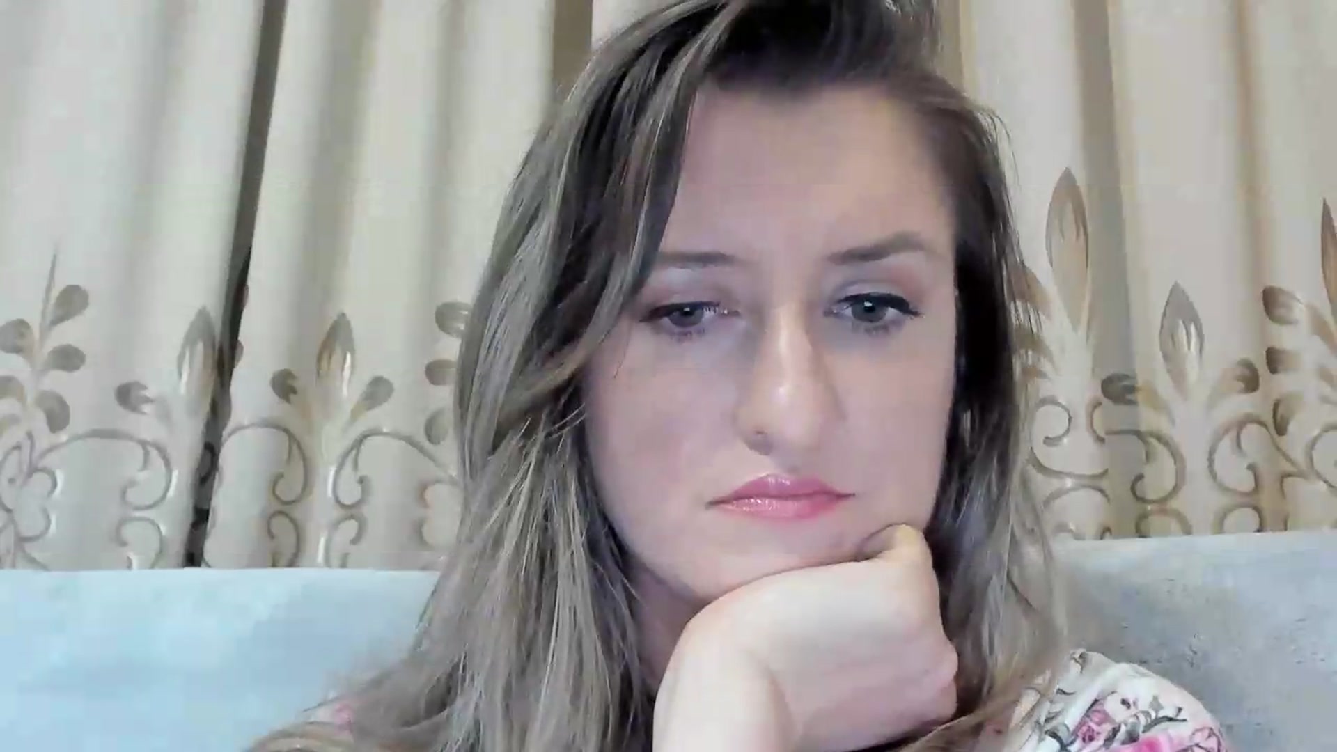 Gallery image thumbnail from BestDream's myfreecams stream on, 06/26/2026, 24:51 image 17 of 20