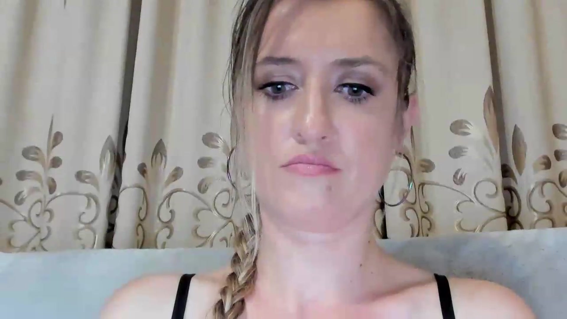 Gallery image thumbnail from BestDream's myfreecams stream on, 06/26/2026, 22:25 image 19 of 20