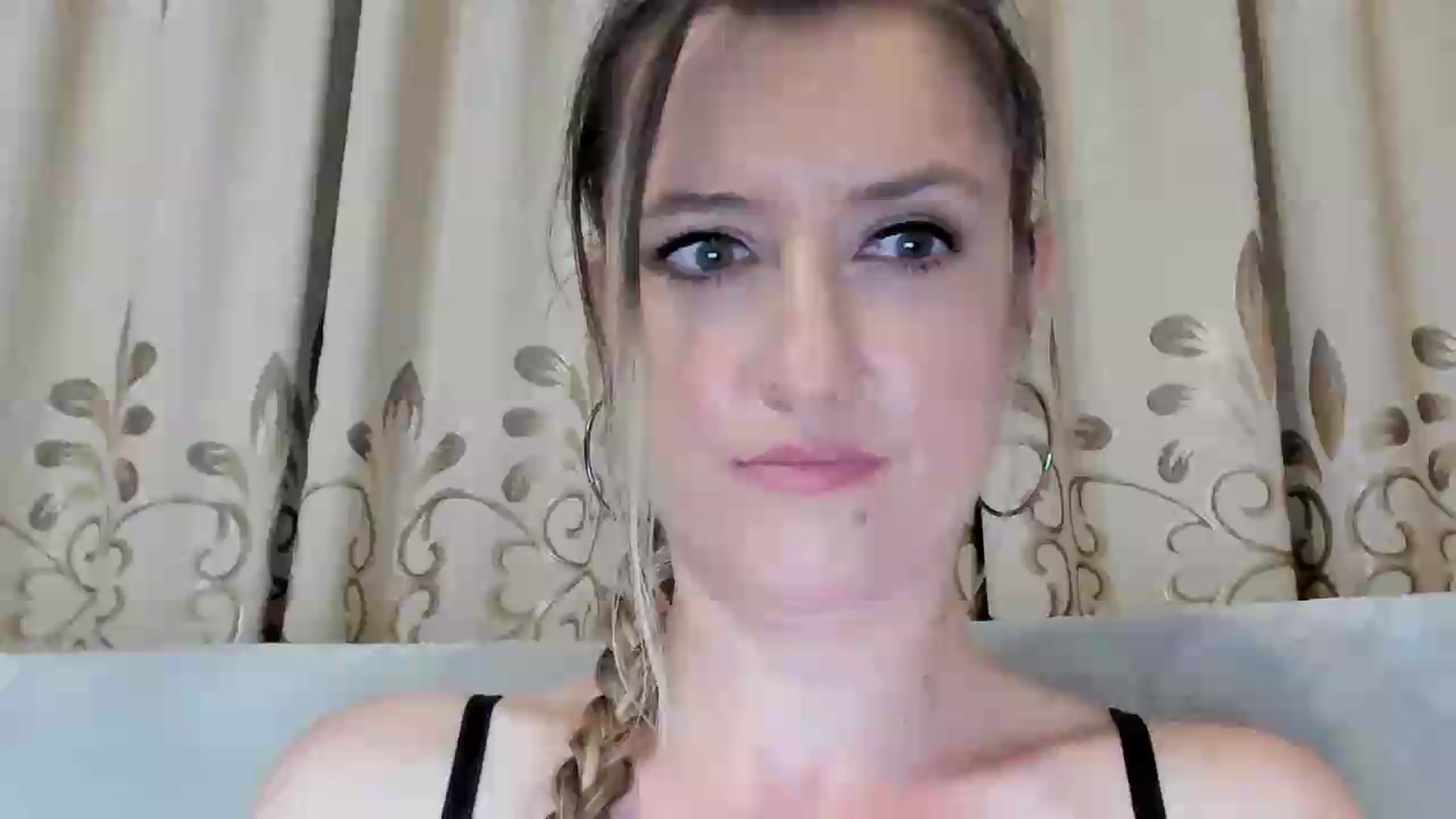 Gallery image thumbnail from BestDream's myfreecams stream on, 06/26/2026, 22:25 image 15 of 20