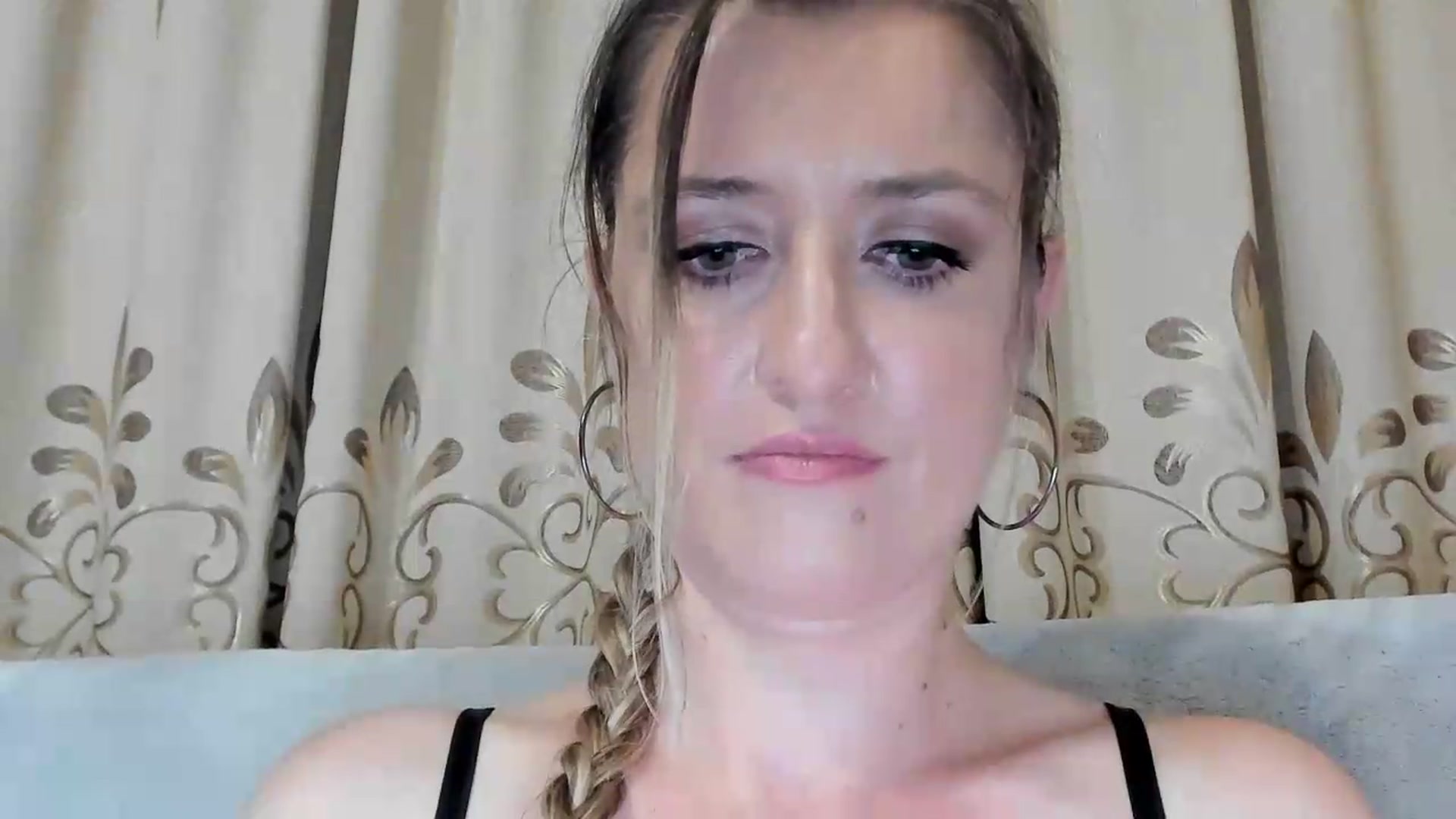 Gallery image thumbnail from BestDream's myfreecams stream on, 06/26/2026, 22:25 image 14 of 20