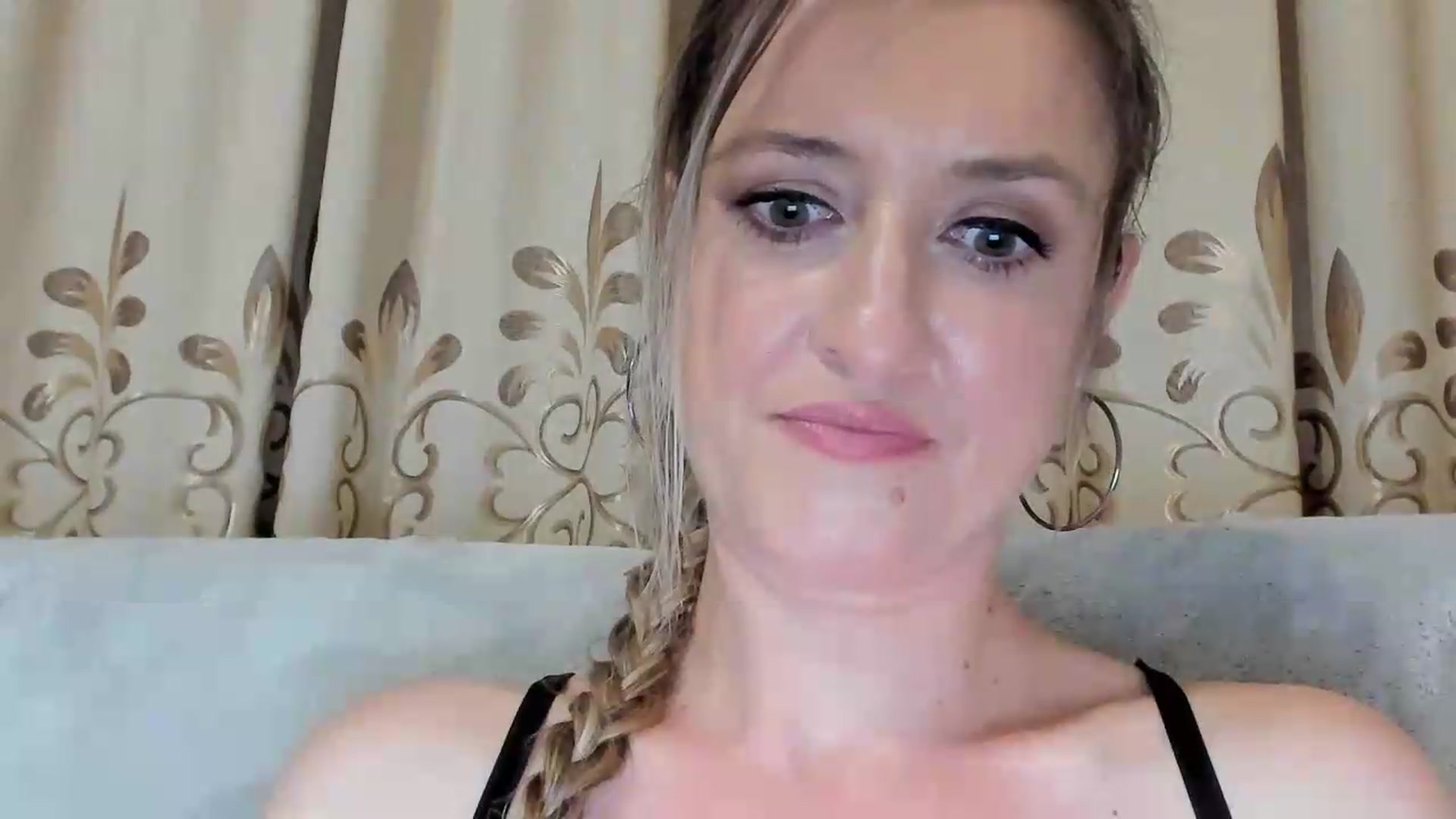 Gallery image thumbnail from BestDream's myfreecams stream on, 06/26/2026, 23:29 image 8 of 20