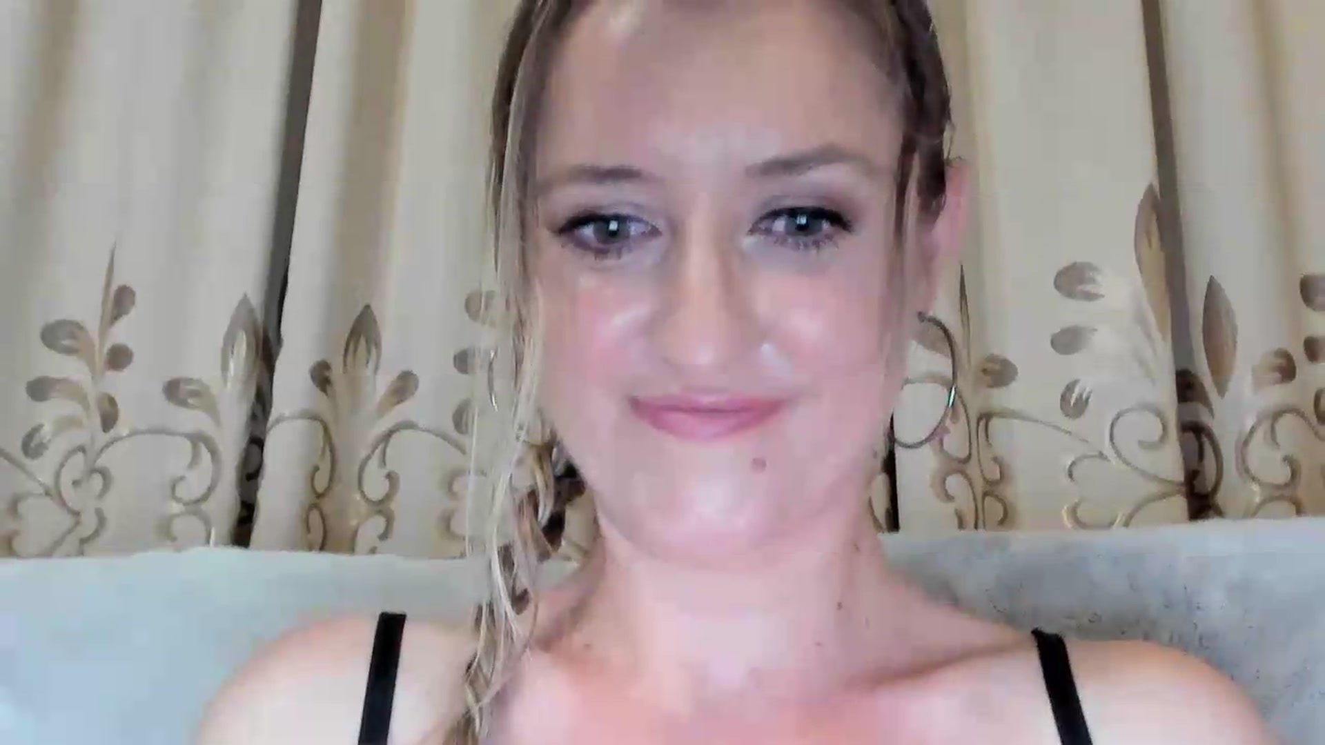 Gallery image thumbnail from BestDream's myfreecams stream on, 06/27/2026, 24:00 image 5 of 20