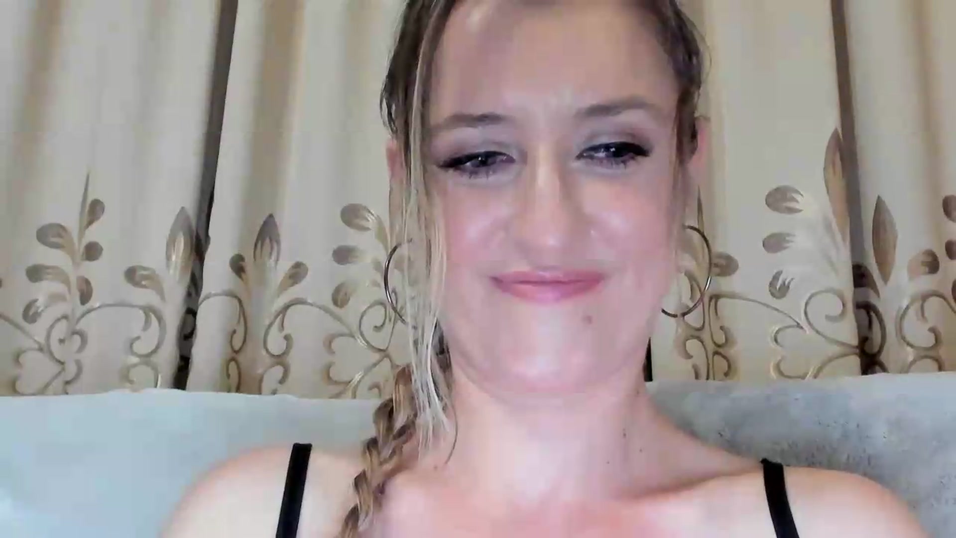 Gallery image thumbnail from BestDream's myfreecams stream on, 06/27/2026, 24:00 image 4 of 20