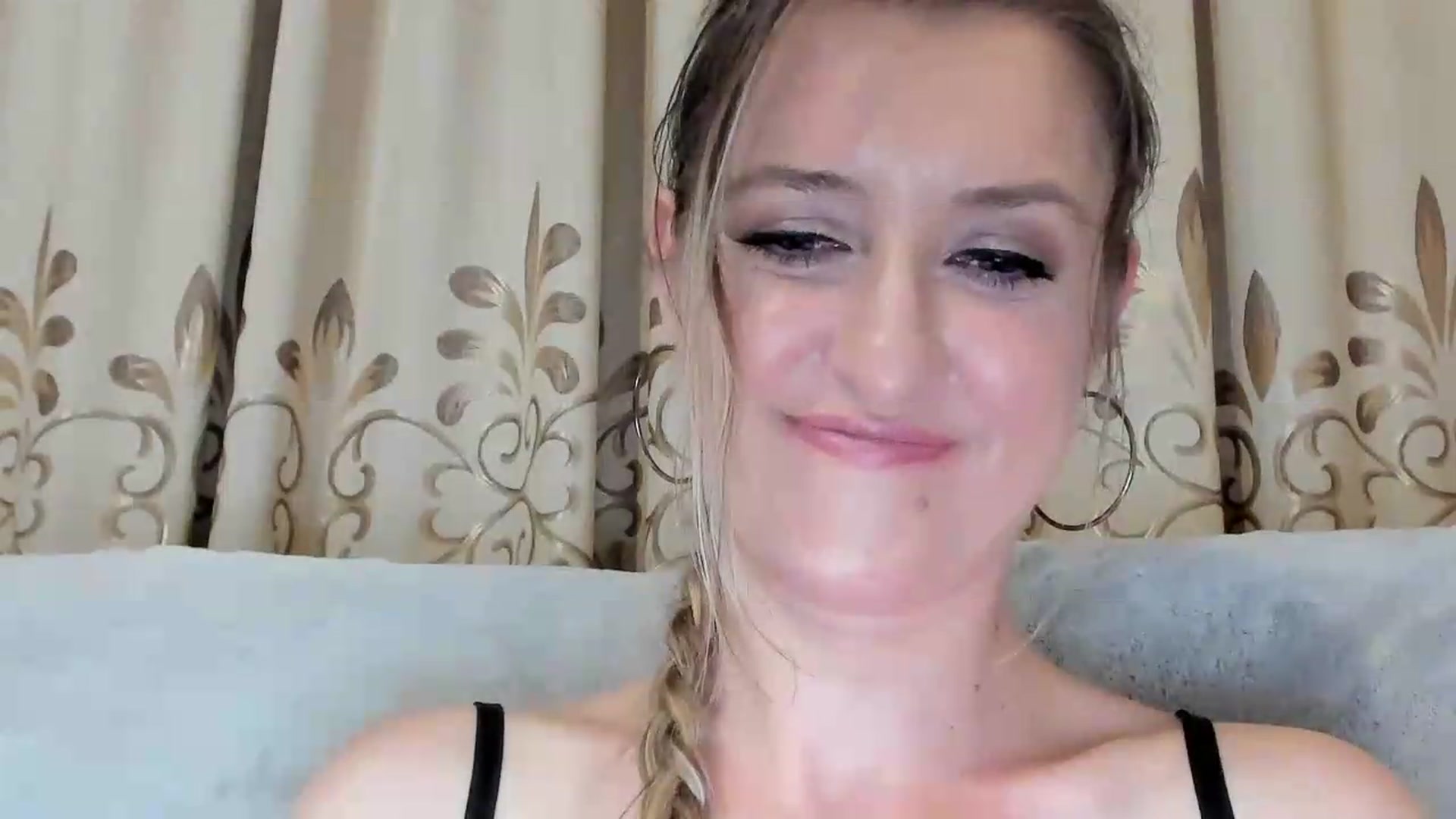 Gallery image thumbnail from BestDream's myfreecams stream on, 06/27/2026, 01:54 image 8 of 20