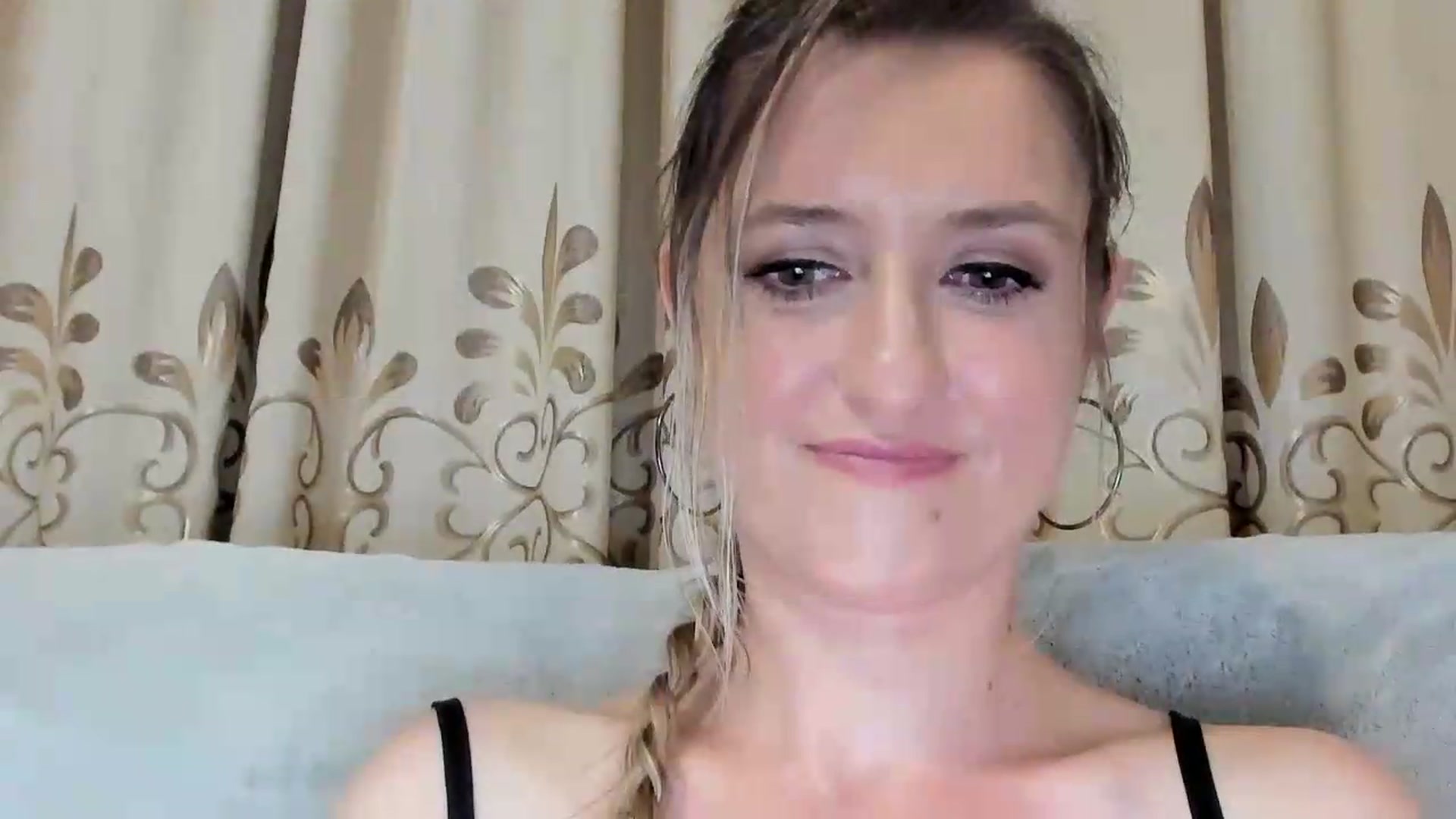 Gallery image thumbnail from BestDream's myfreecams stream on, 06/27/2026, 01:54 image 15 of 20