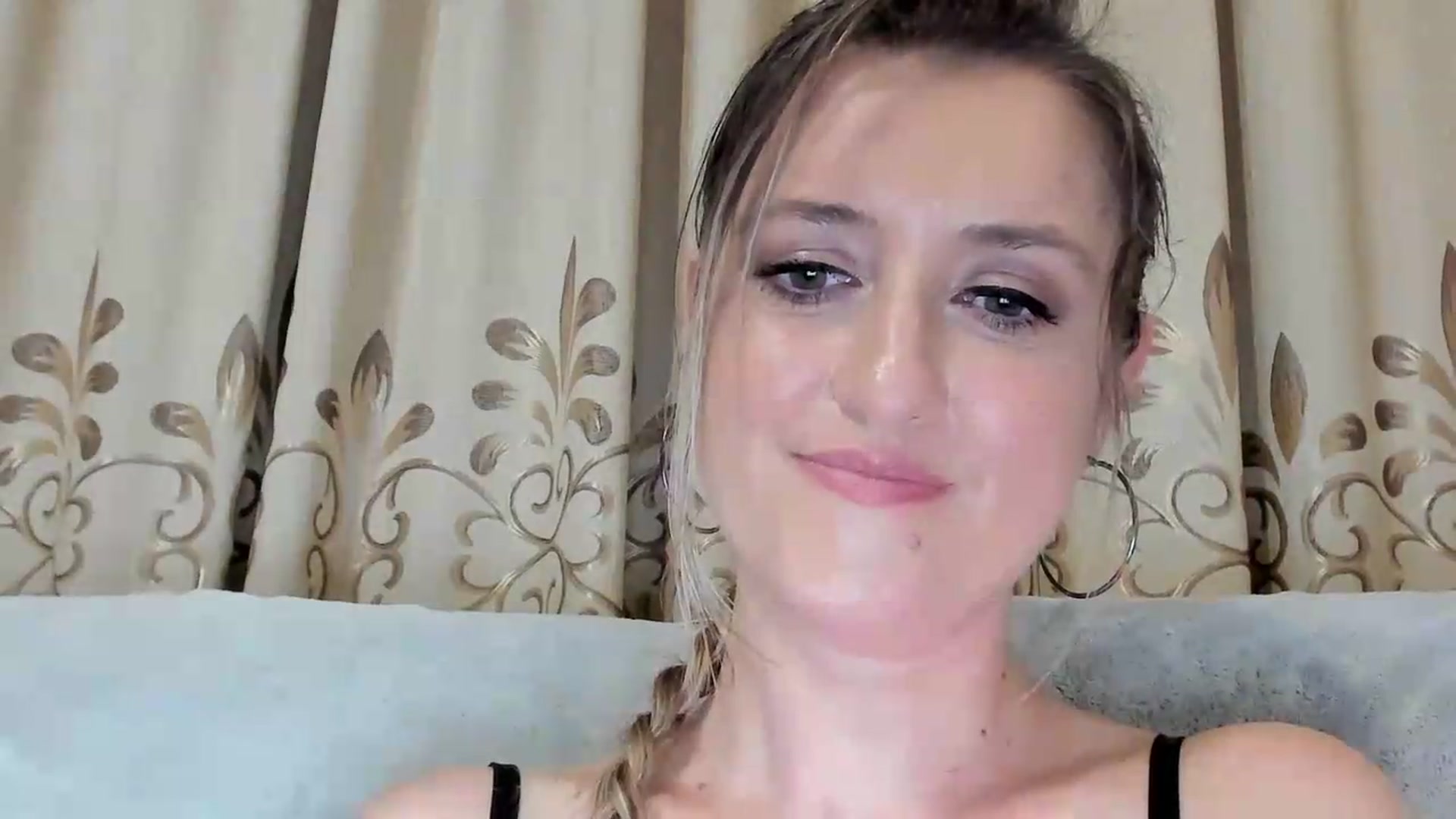 Gallery image thumbnail from BestDream's myfreecams stream on, 06/27/2026, 01:54 image 11 of 20