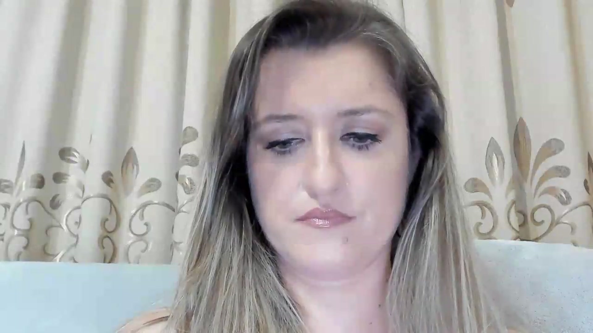 Gallery image thumbnail from BestDream's myfreecams stream on, 06/27/2026, 23:03 image 17 of 20