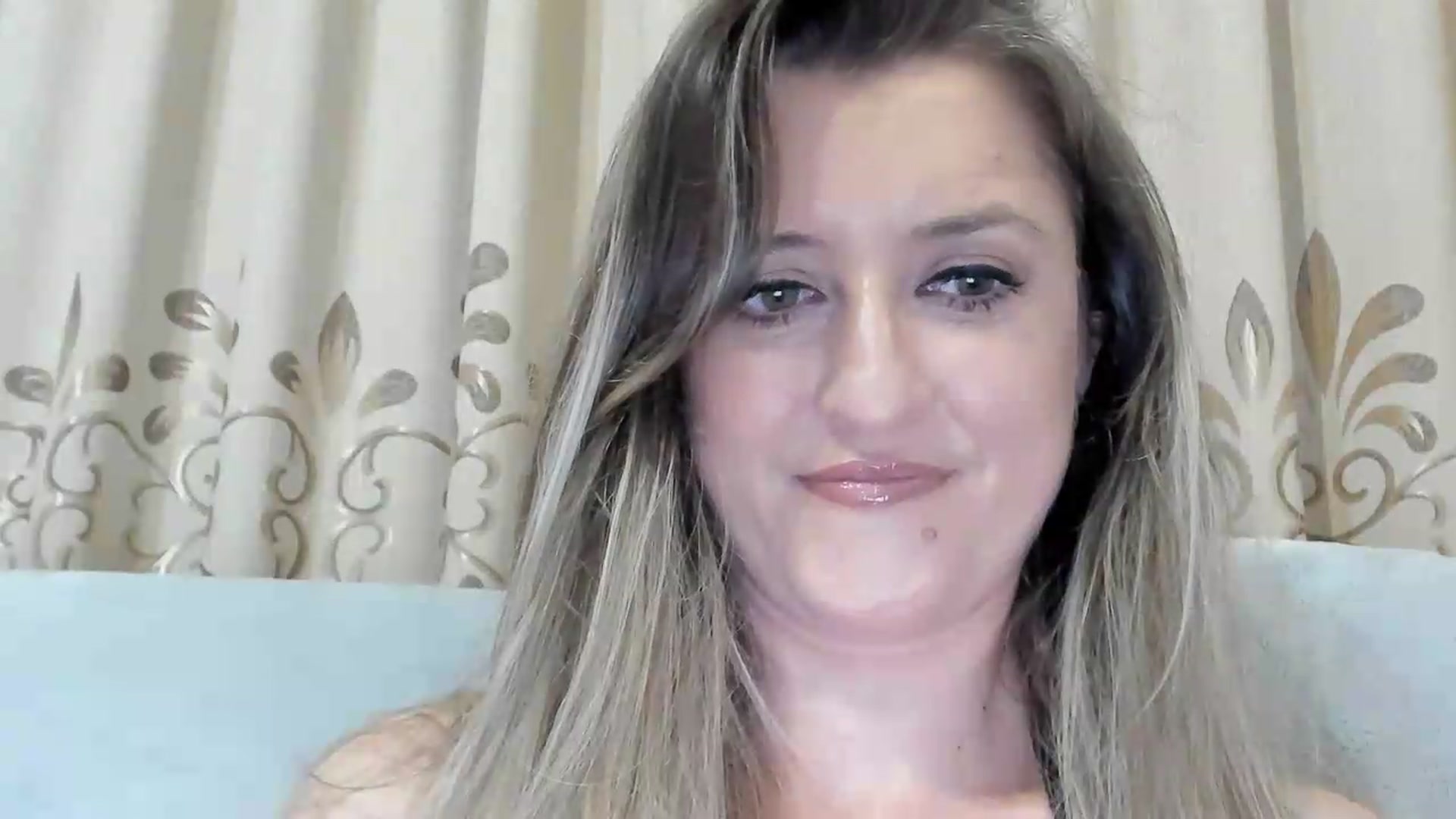 Gallery image thumbnail from BestDream's myfreecams stream on, 06/27/2026, 23:39 image 19 of 20