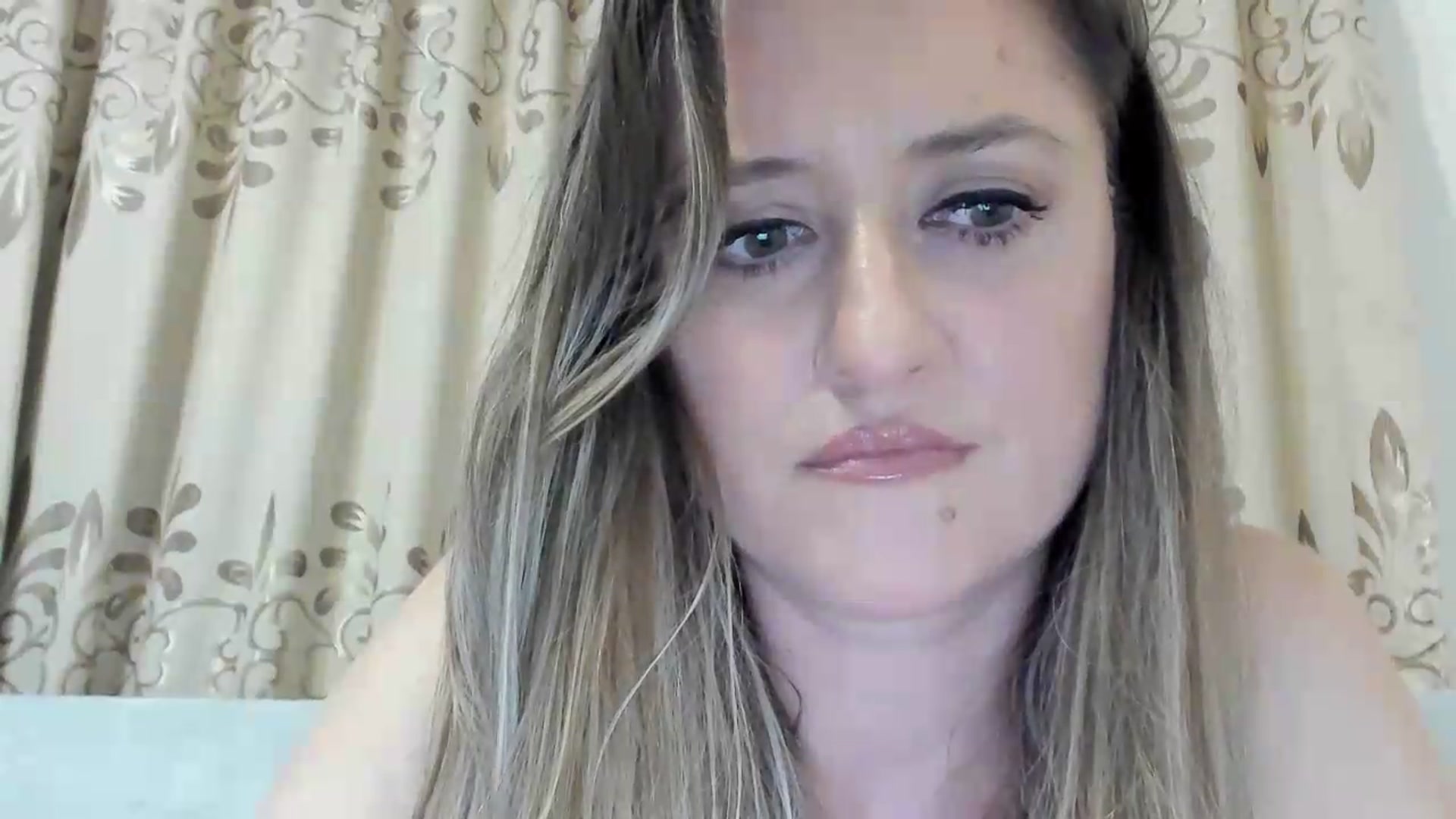Gallery image thumbnail from BestDream's myfreecams stream on, 06/28/2026, 02:35 image 13 of 20