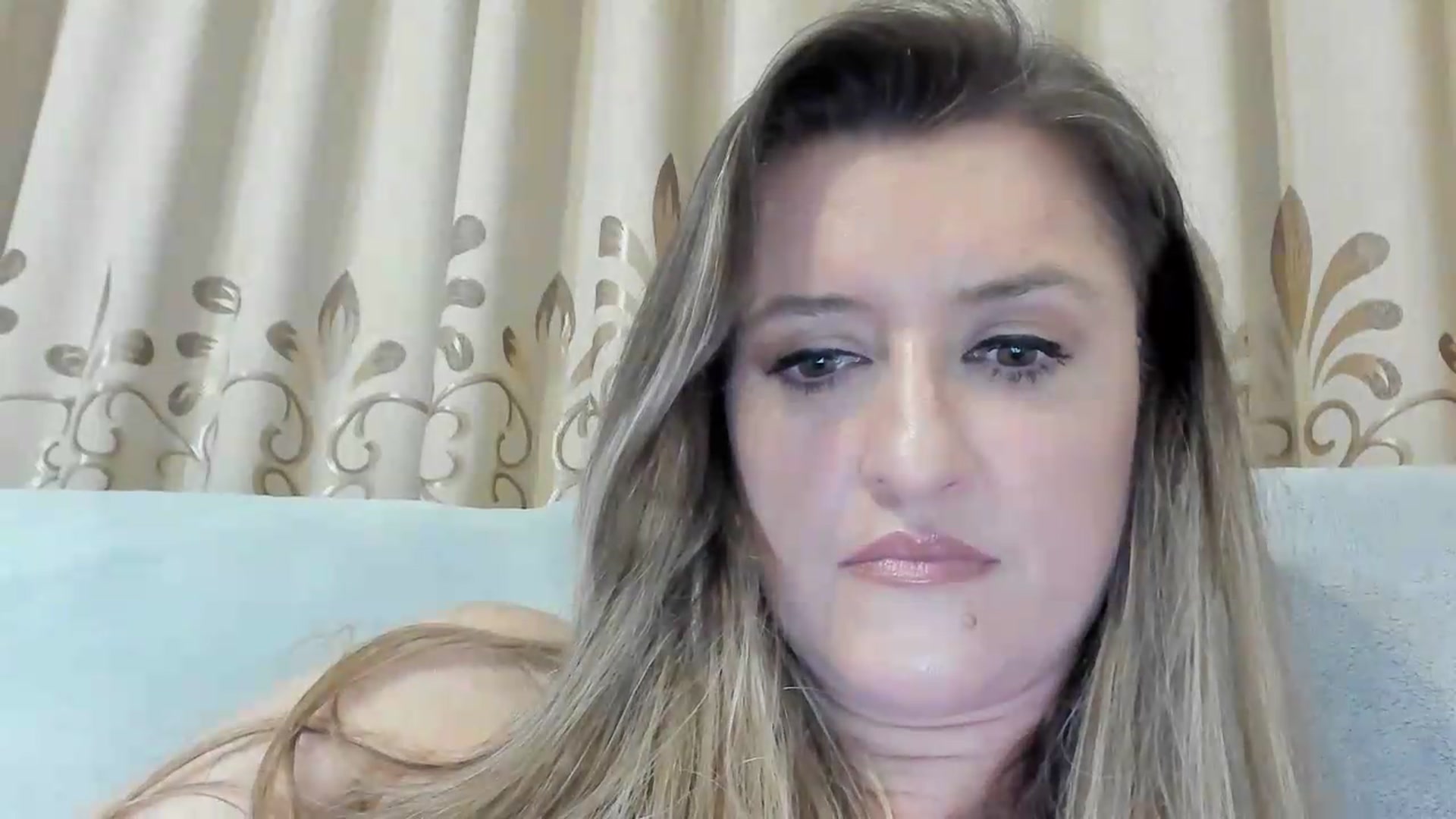Gallery image thumbnail from BestDream's myfreecams stream on, 06/28/2026, 02:35 image 10 of 20