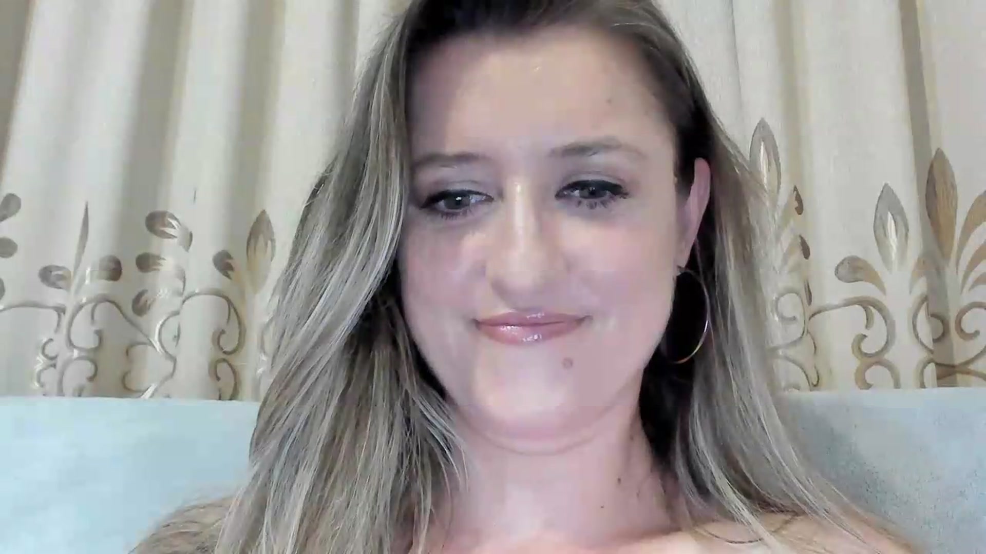 Gallery image thumbnail from BestDream's myfreecams stream on, 06/28/2026, 02:35 image 3 of 20