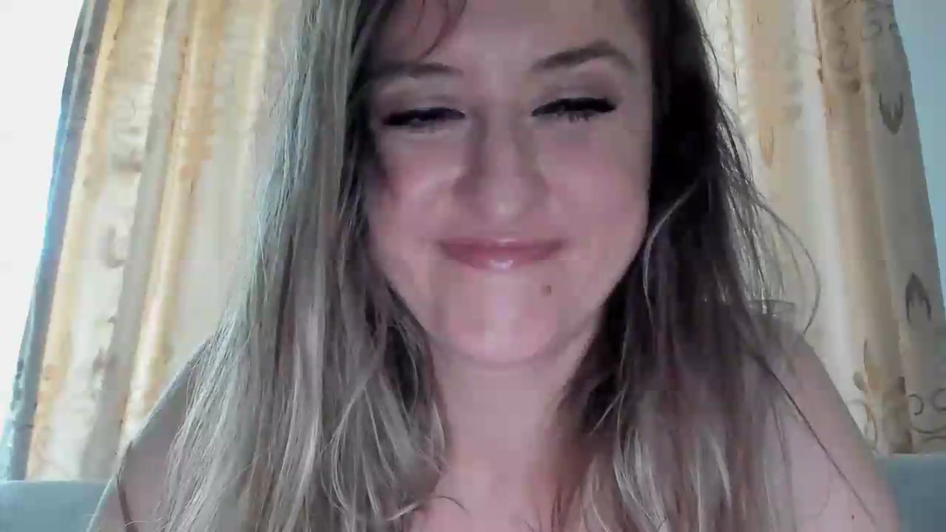 Gallery image thumbnail from BestDream's myfreecams stream on, 06/28/2026, 10:16 image 3 of 20