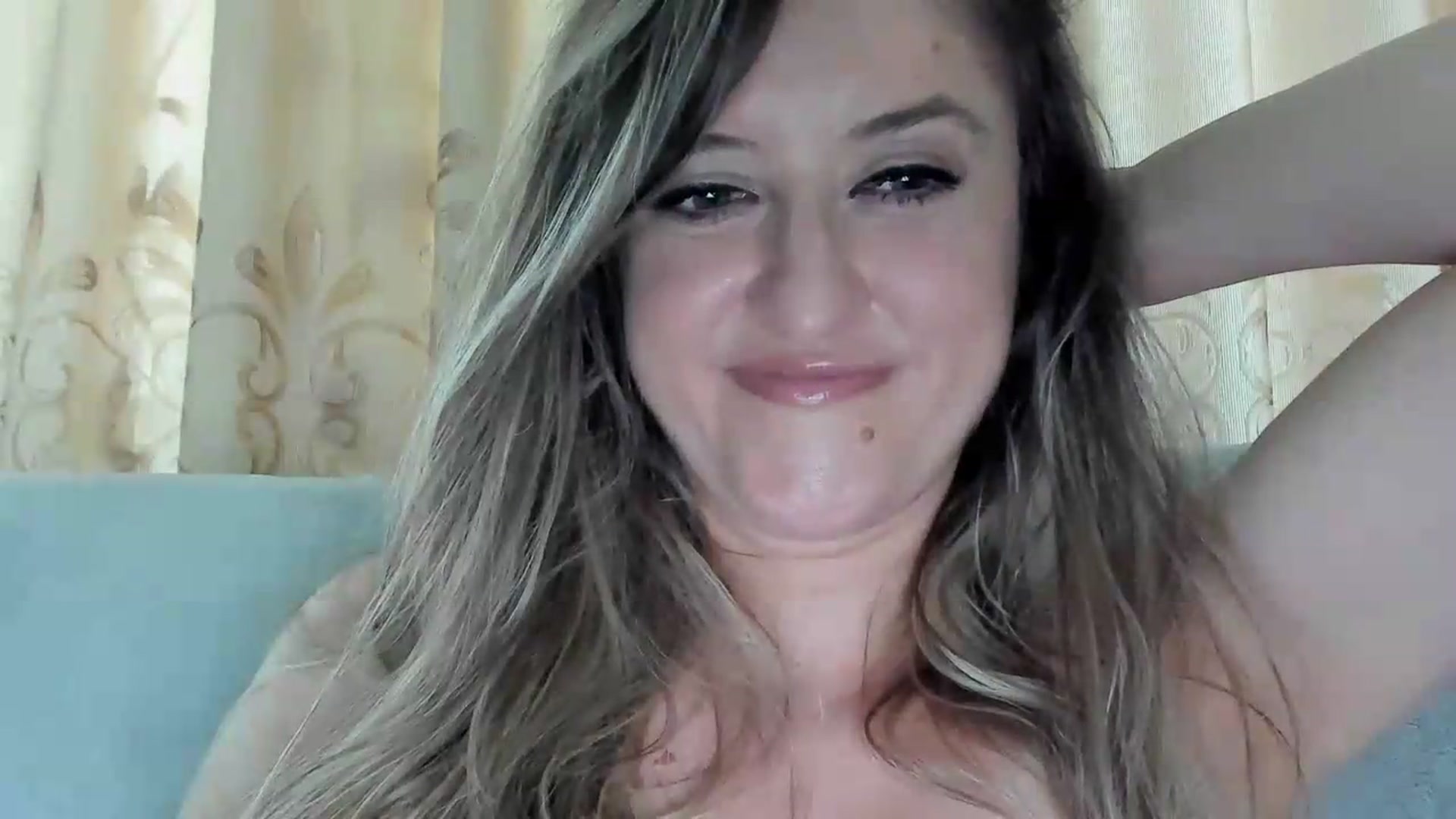 Gallery image thumbnail from BestDream's myfreecams stream on, 06/28/2026, 10:16 image 10 of 20