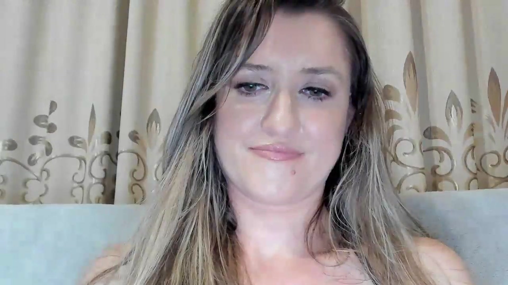 Gallery image thumbnail from BestDream's myfreecams stream on, 06/29/2026, 01:30 image 10 of 20