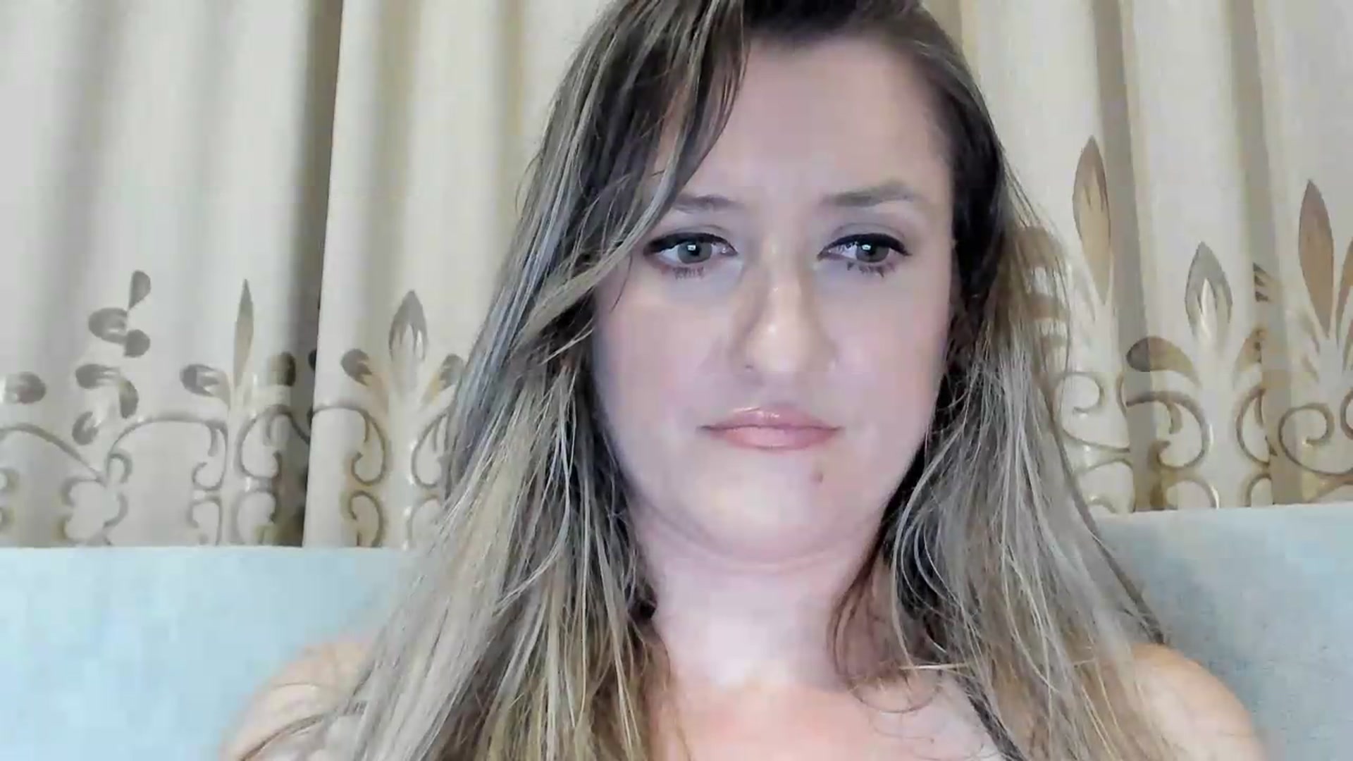 Gallery image thumbnail from BestDream's myfreecams stream on, 06/29/2026, 01:30 image 12 of 20