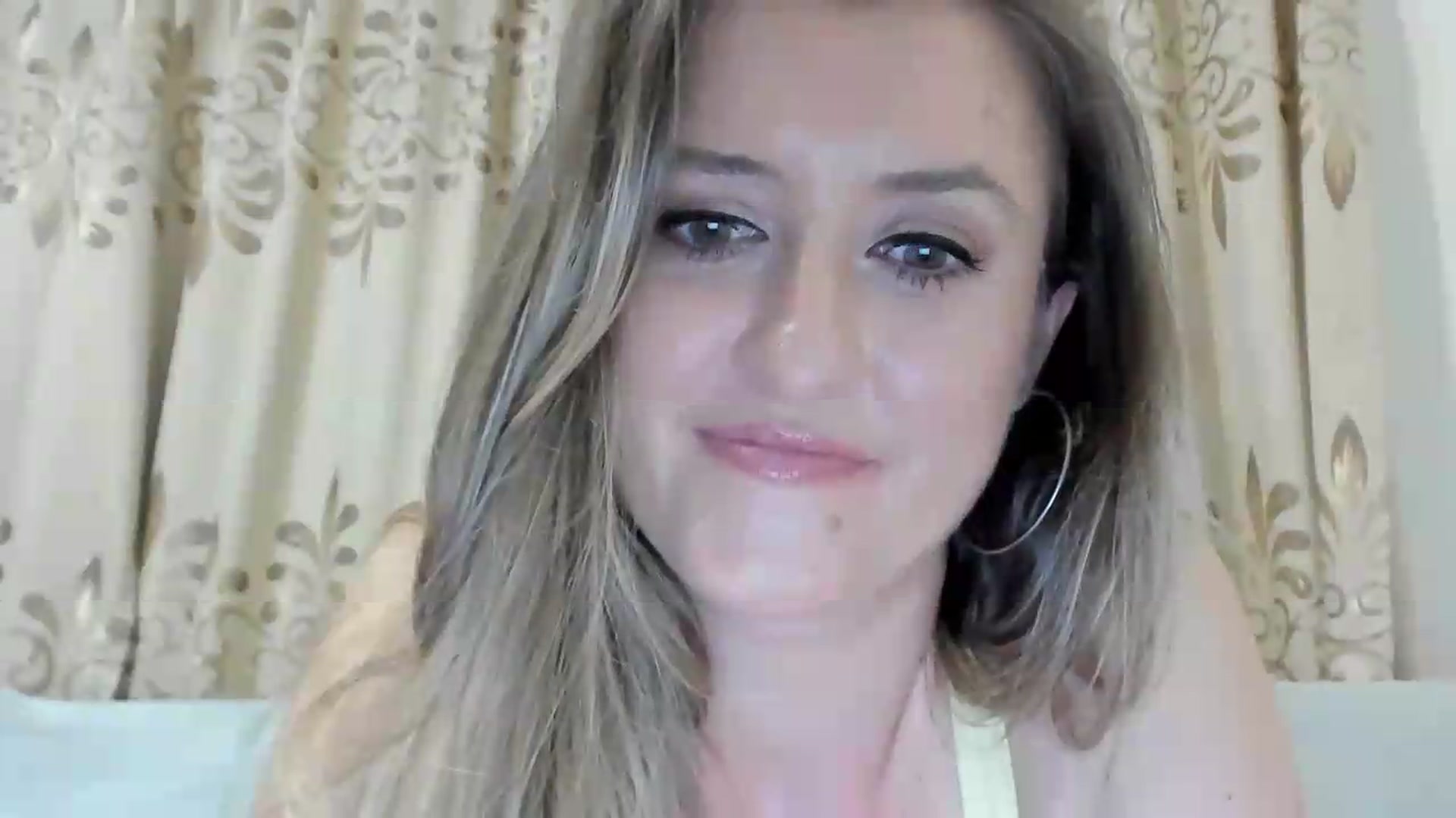 Gallery image thumbnail from BestDream's myfreecams stream on, 06/29/2026, 21:18 image 5 of 20