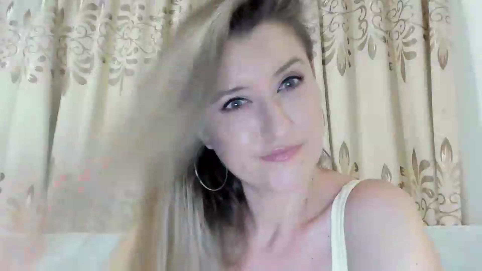 Gallery image thumbnail from BestDream's myfreecams stream on, 06/29/2026, 21:36 image 16 of 20