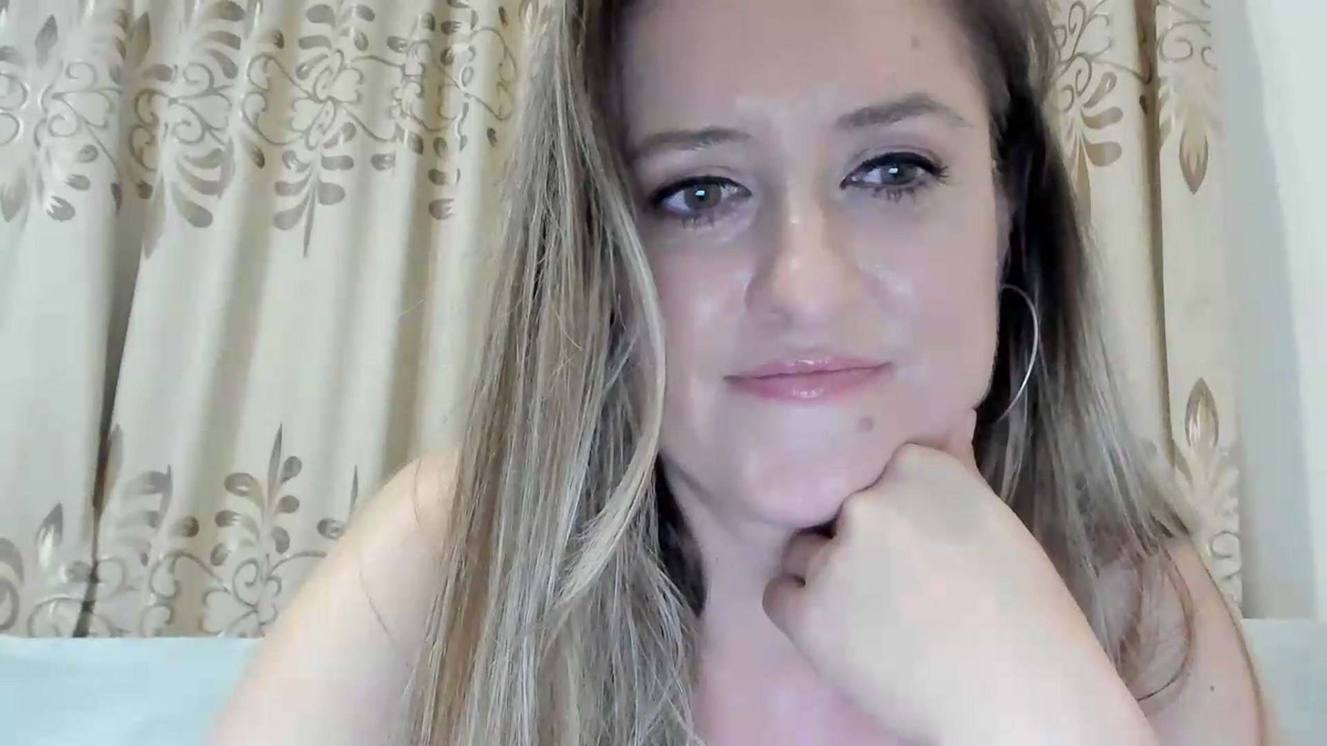 Gallery image thumbnail from BestDream's myfreecams stream on, 06/29/2026, 22:49 image 11 of 20