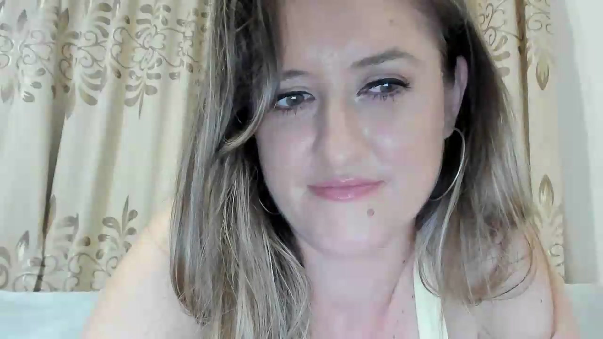 Gallery image thumbnail from BestDream's myfreecams stream on, 06/29/2026, 22:49 image 8 of 20