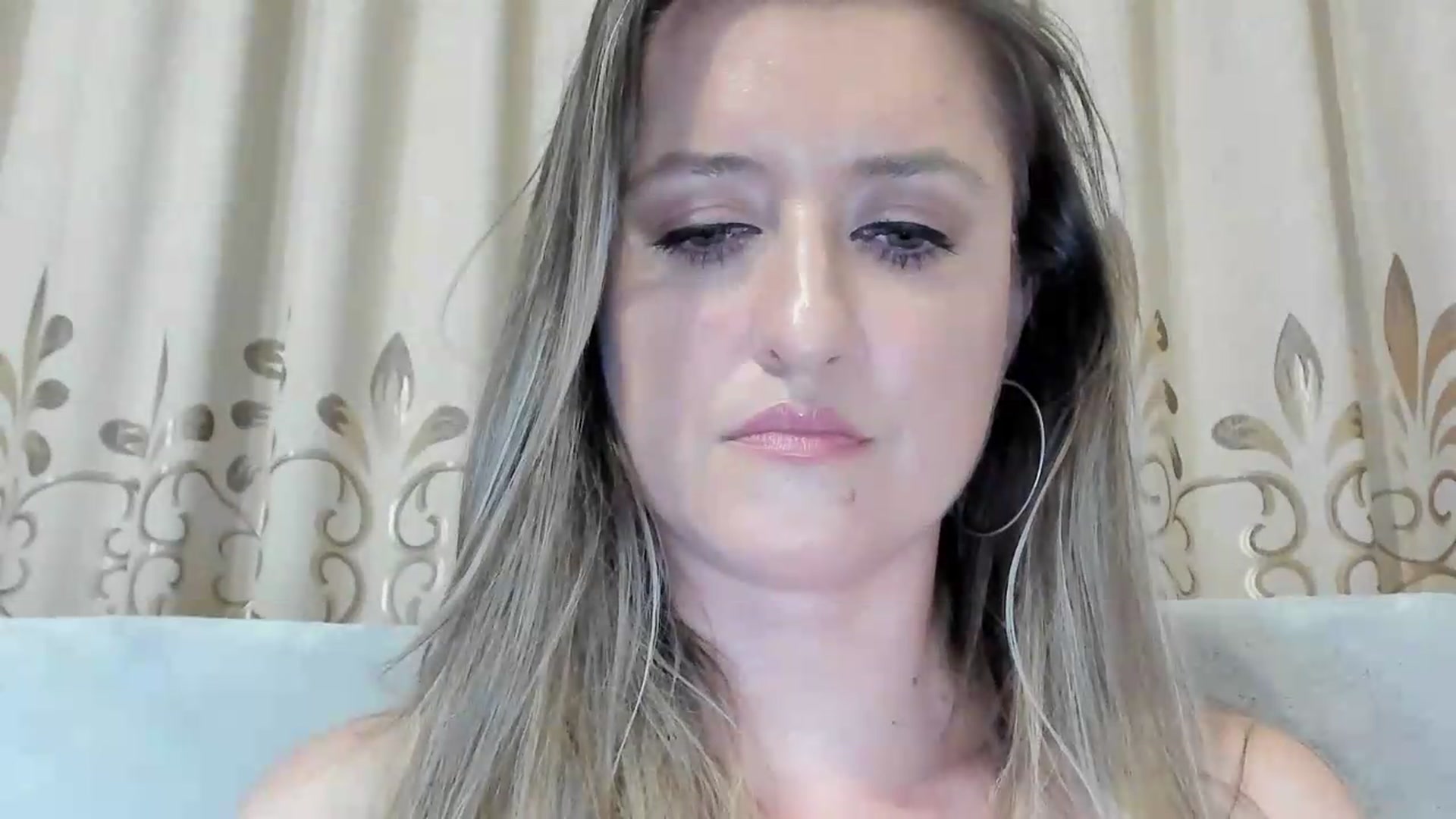 Gallery image thumbnail from BestDream's myfreecams stream on, 06/29/2026, 23:51 image 9 of 20