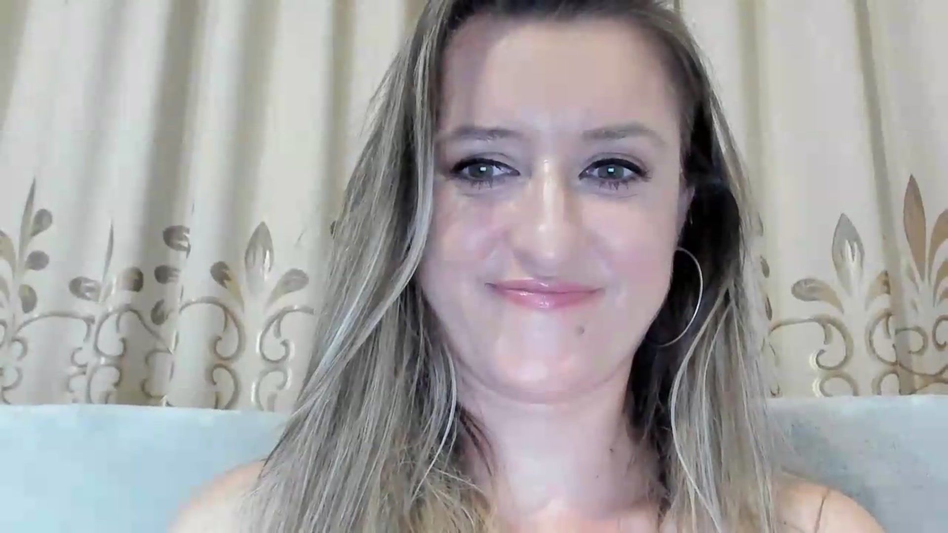 Gallery image thumbnail from BestDream's myfreecams stream on, 06/29/2026, 23:51 image 13 of 20